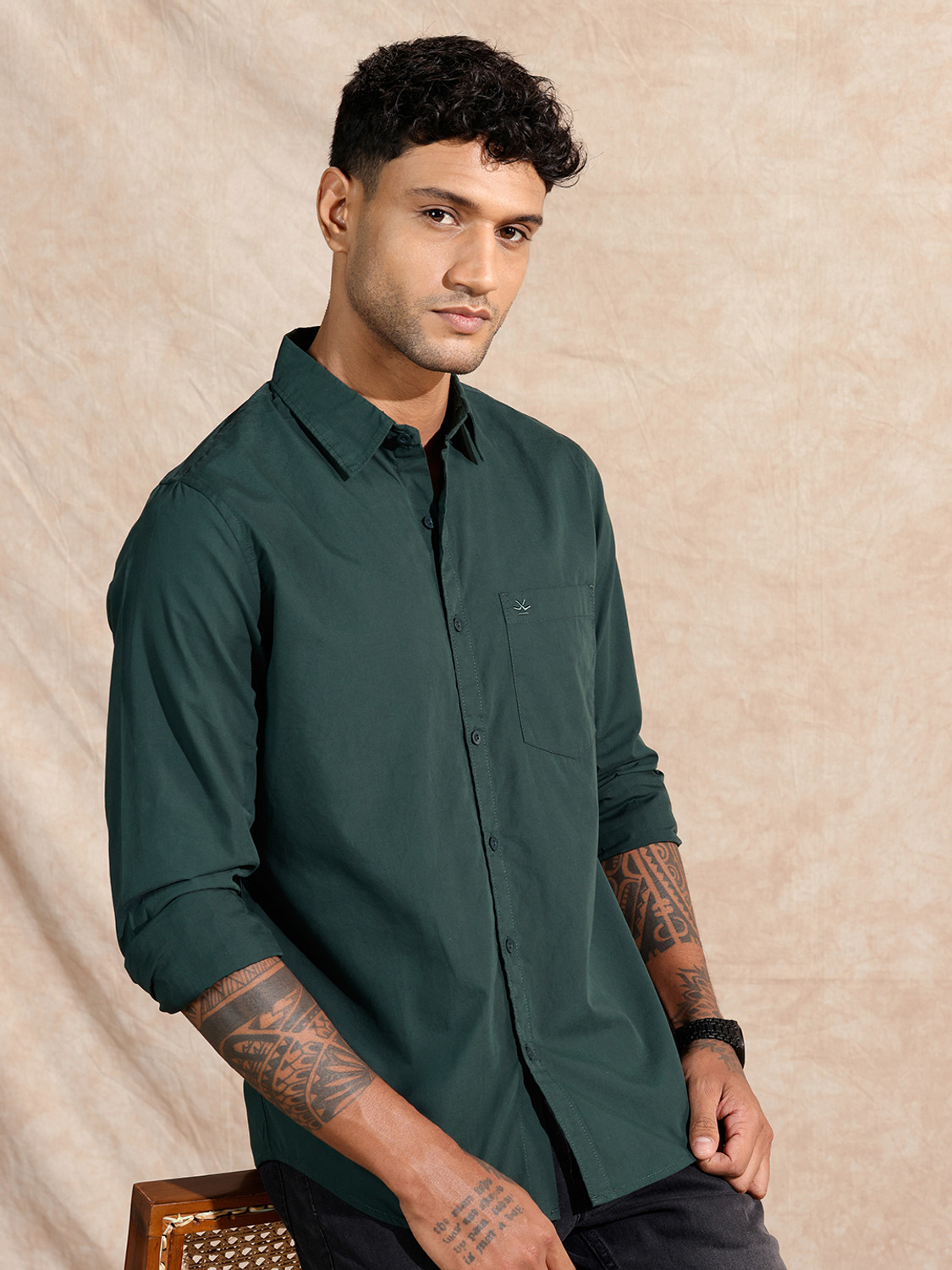 wrogn men solid casual dark green shirt