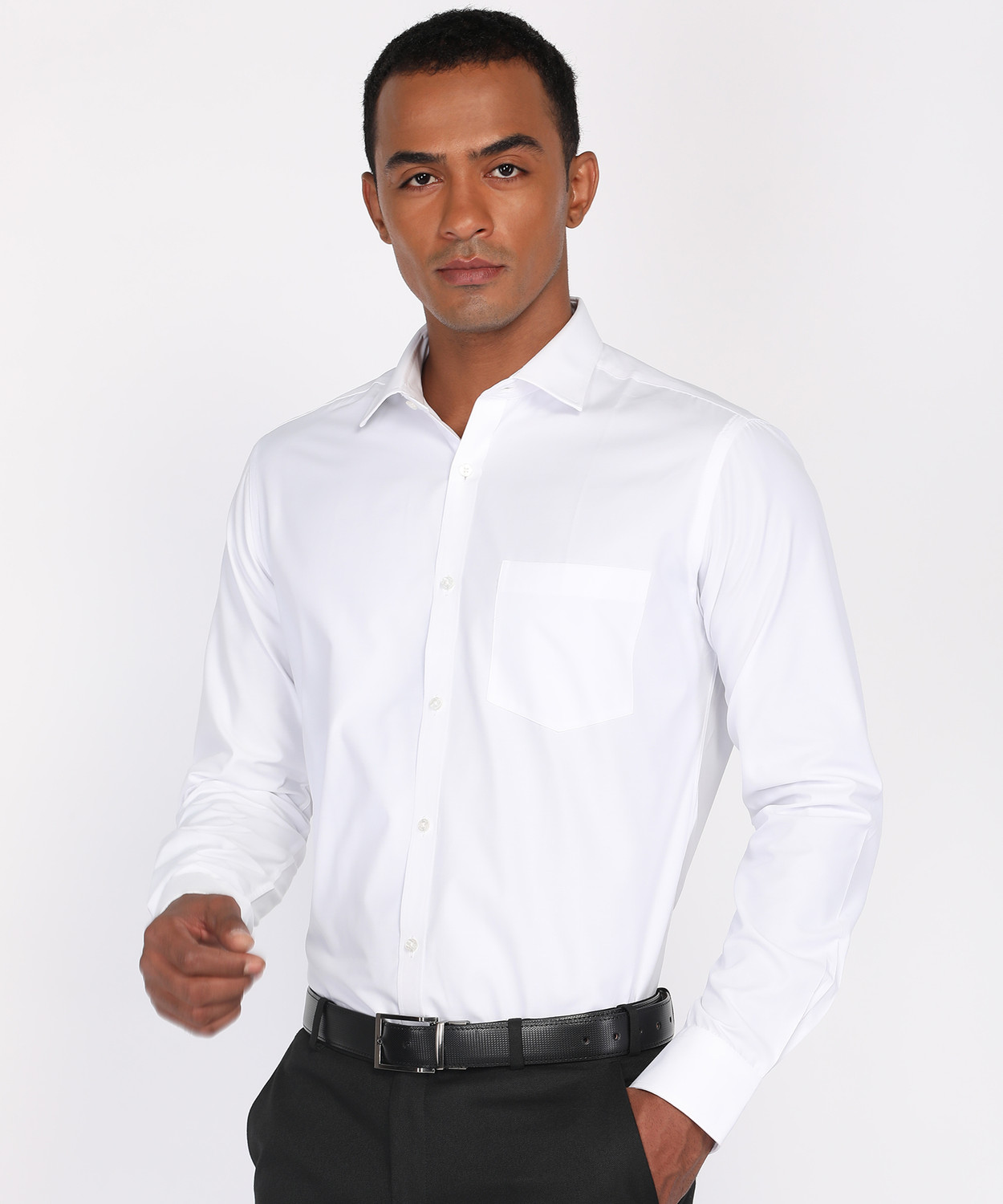 Image of PARK AVENUE Men Slim Fit Solid Cut Away Collar Formal Shirt