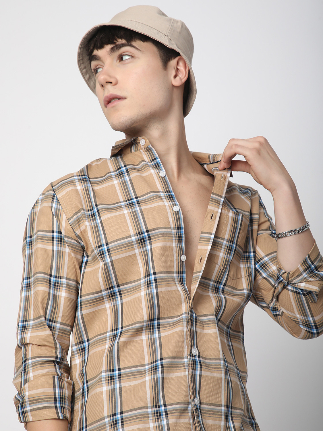 Image of VASTRADO Men Regular Fit Checkered Casual Shirt