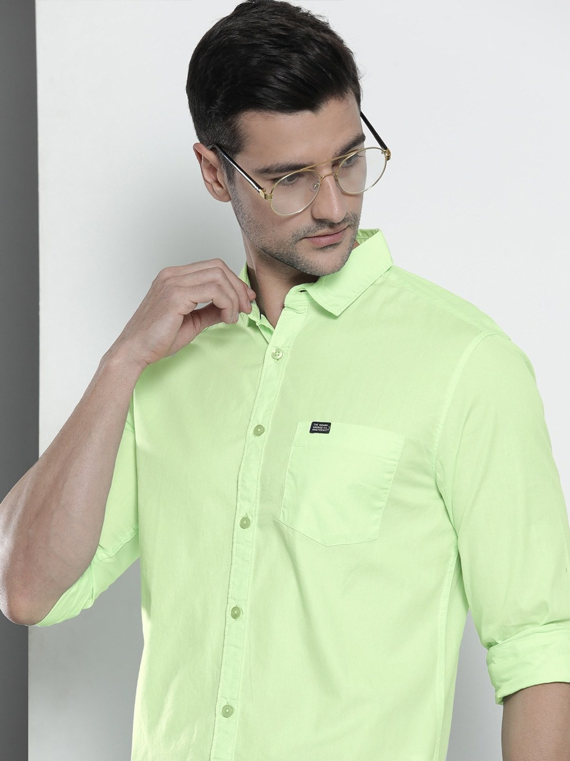 Image of The Indian Garage Co. Men Solid Casual Green Shirt