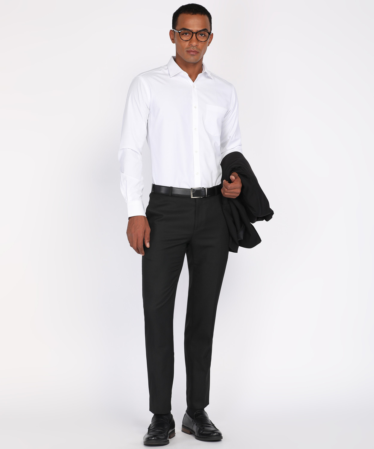 Image of PARK AVENUE Men Slim Fit Solid Cut Away Collar Formal Shirt