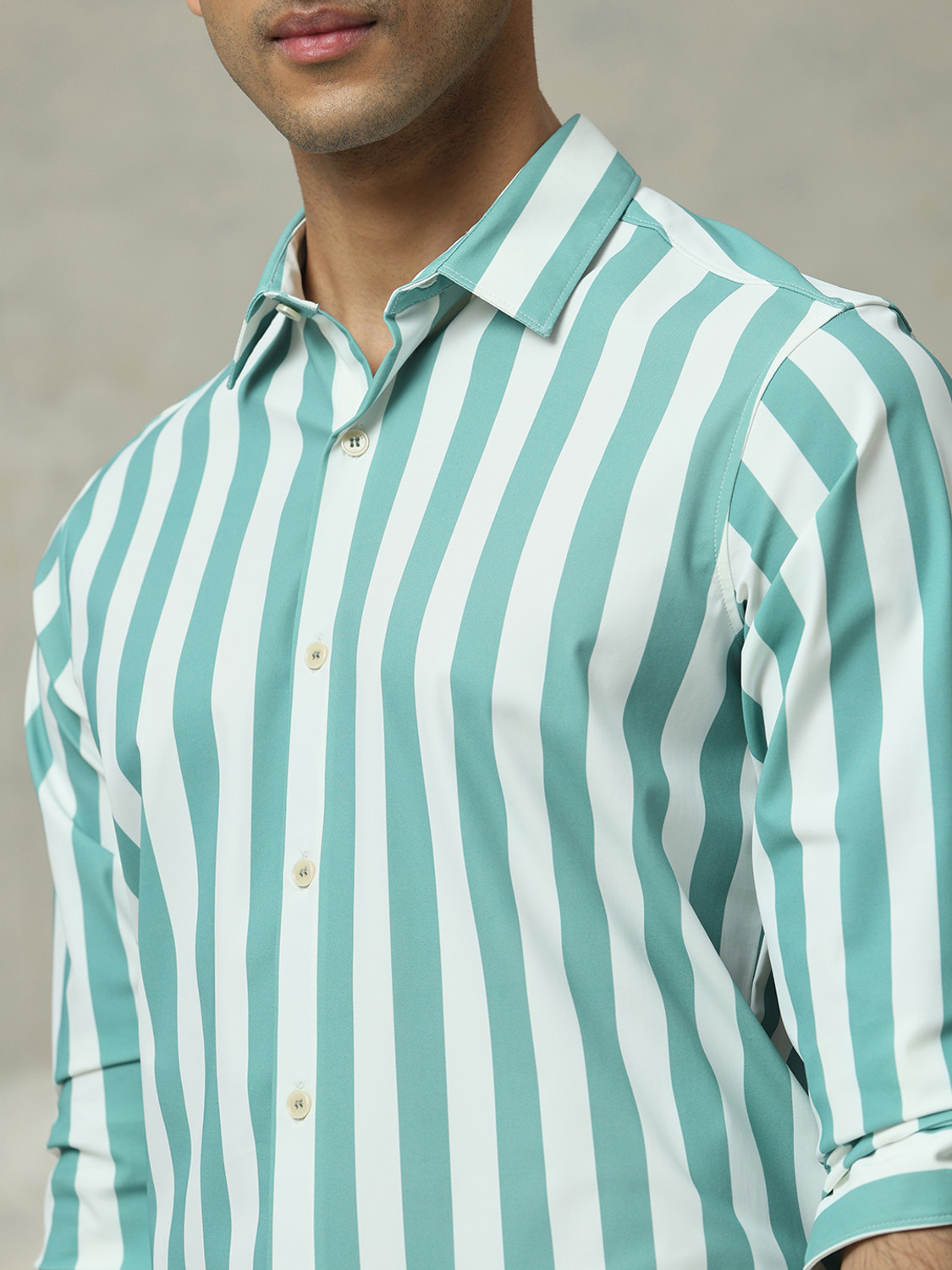 Image of MUFTI Men Slim Fit Striped Spread Collar Casual Shirt