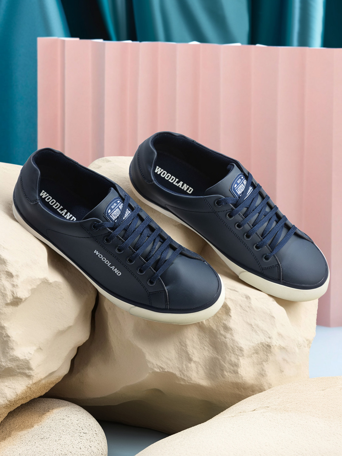 Lace Up Lightweight Breathable Comfortable Daily Use Sneakers For Men 