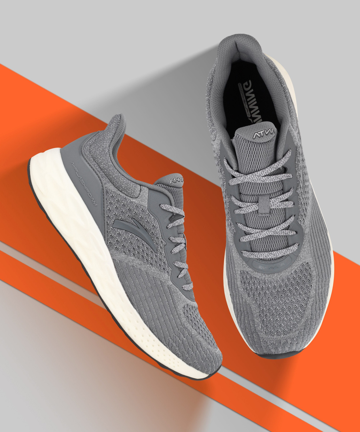 The flash running shoes sale