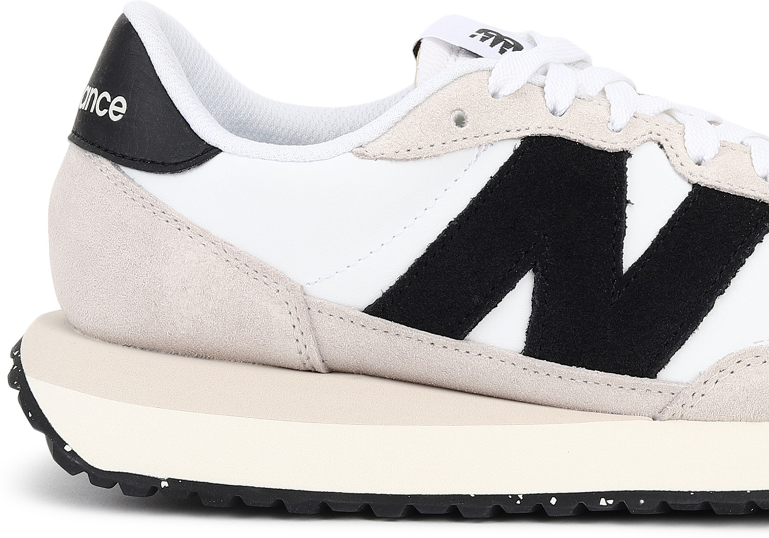 Image of New Balance 237 Sneakers For Men