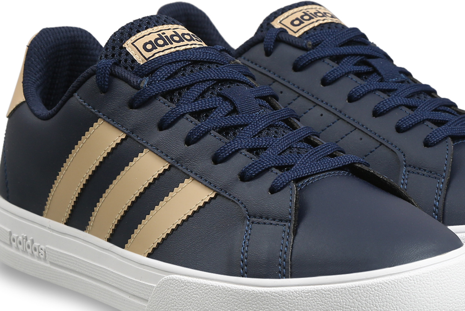 Image of ADIDAS STREET ICON M Running Shoes For Men