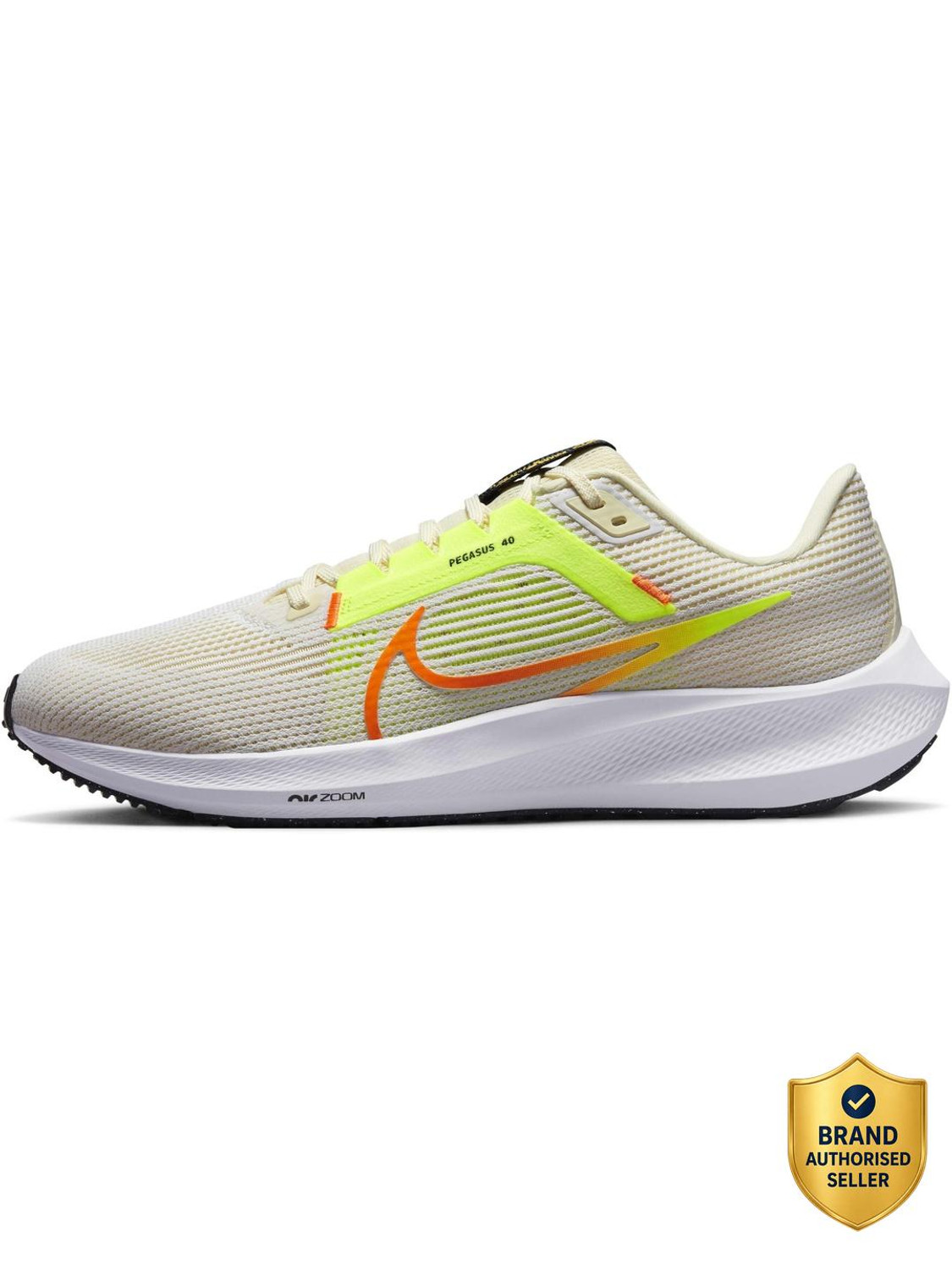 AIR ZOOM PEGASUS 40 Sneakers For Men (White , 7)