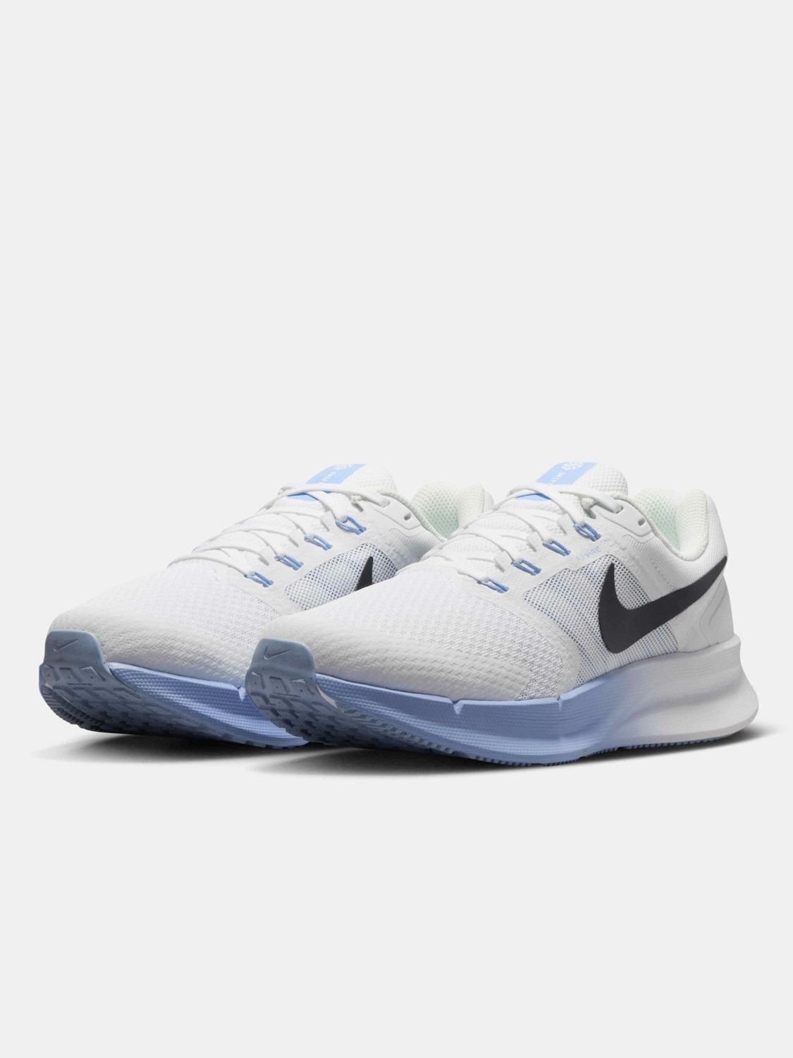 Image of NIKE wmns air winflo 11 Running Shoes For Women (Grey , 7)