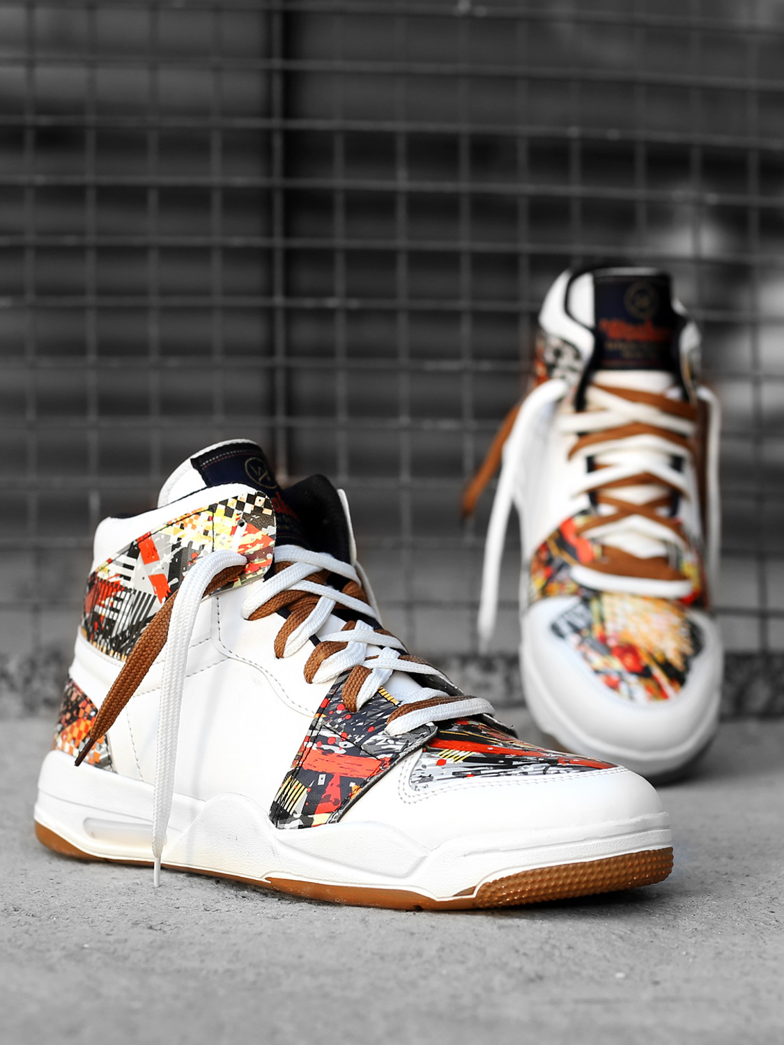 Tan outlet casual sneakers
