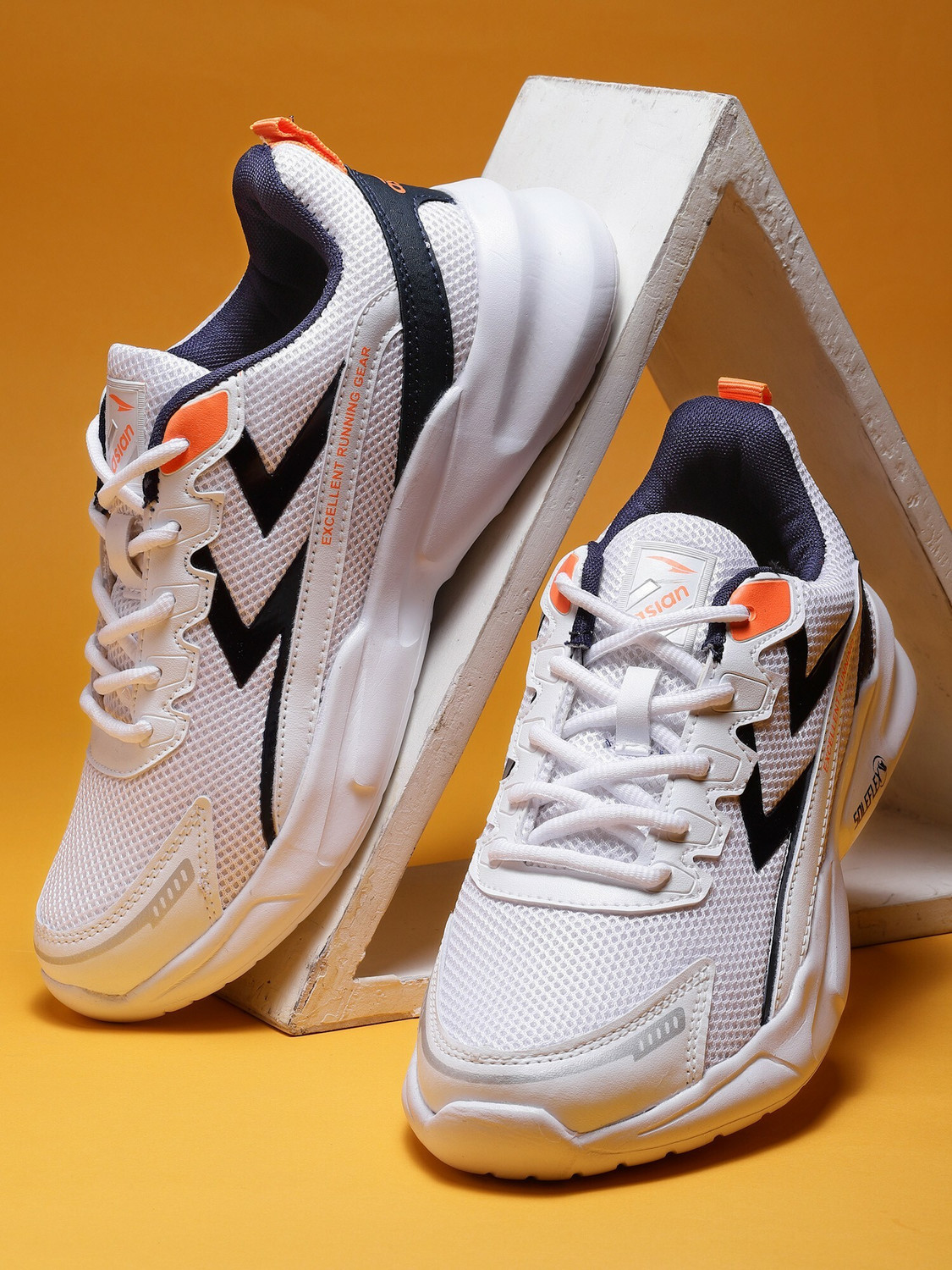 Asian white outlet sports shoes