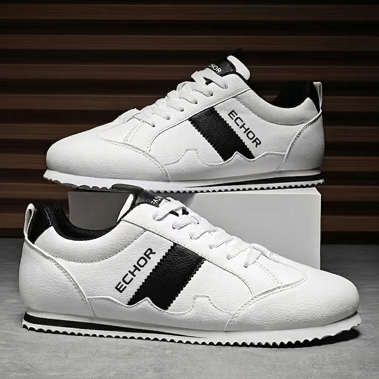 Image of VIZYTRIC Sneakers For Men (Multicolor , 9)