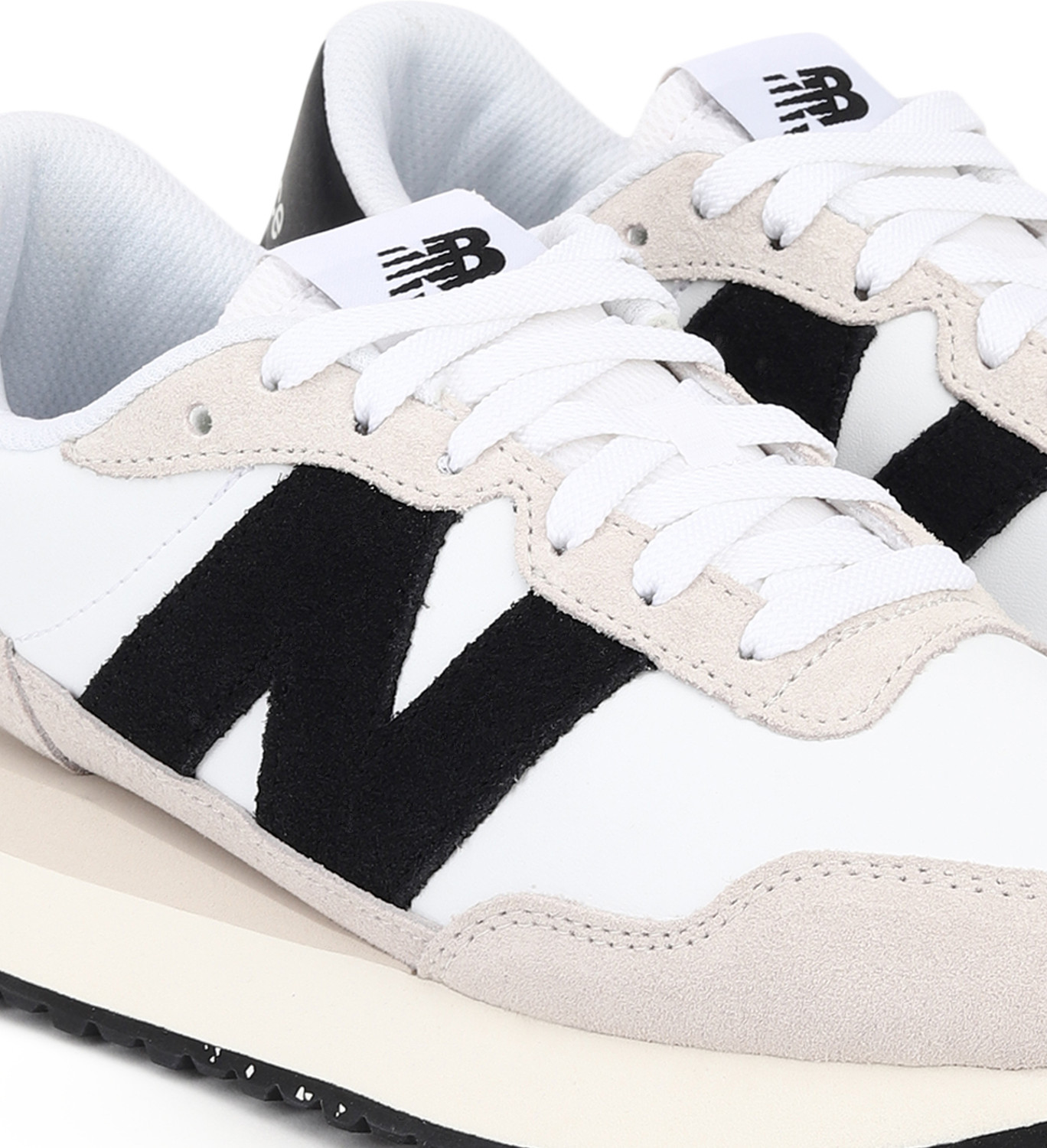 Image of New Balance 237 Sneakers For Men