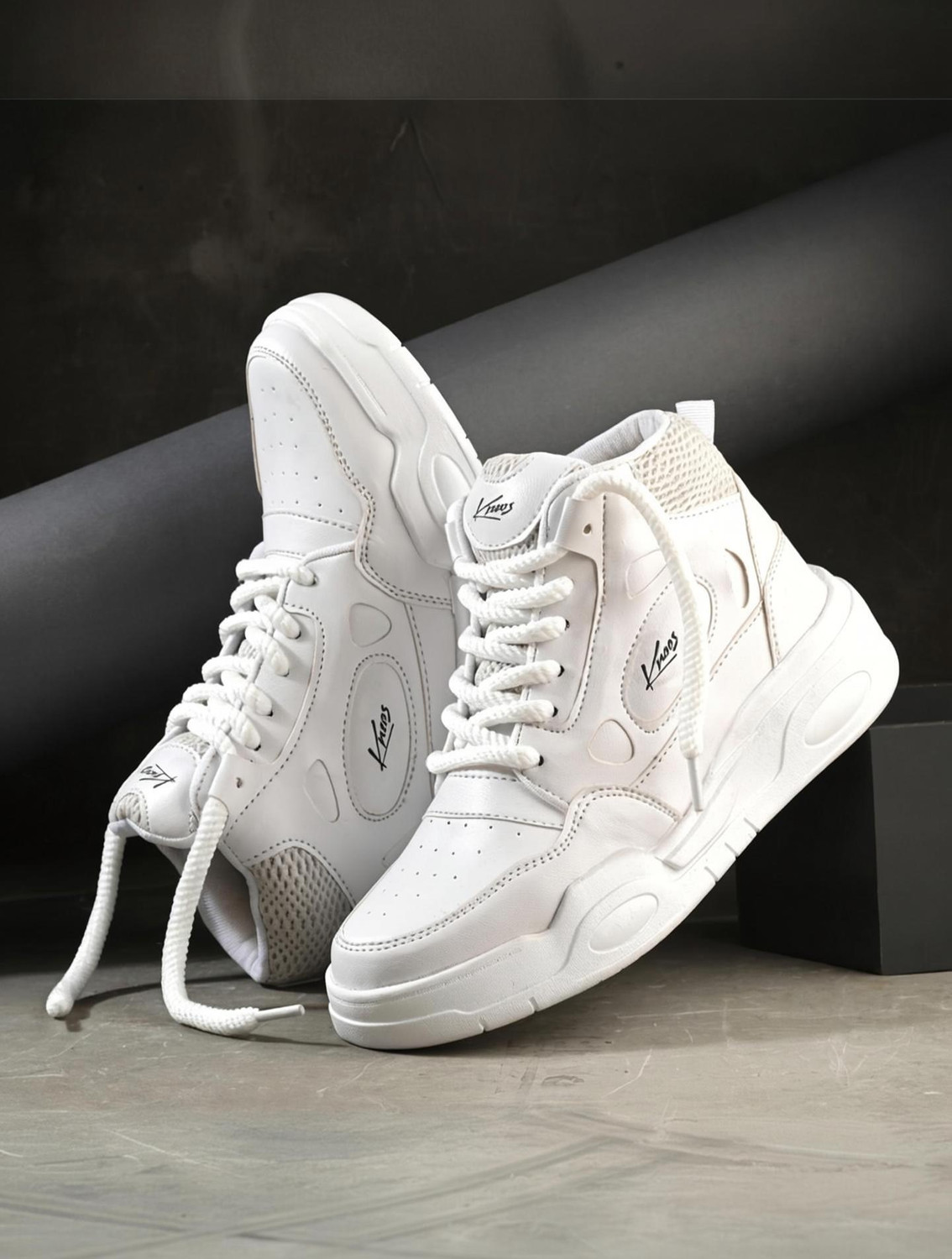 Knoos Sneakers For Men