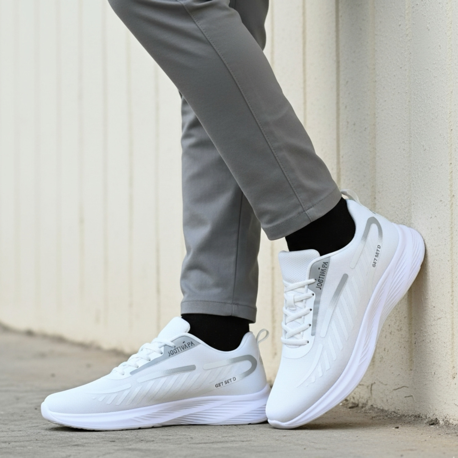 Image of VIZYTRIC Sneakers For Men (Multicolor , 9)