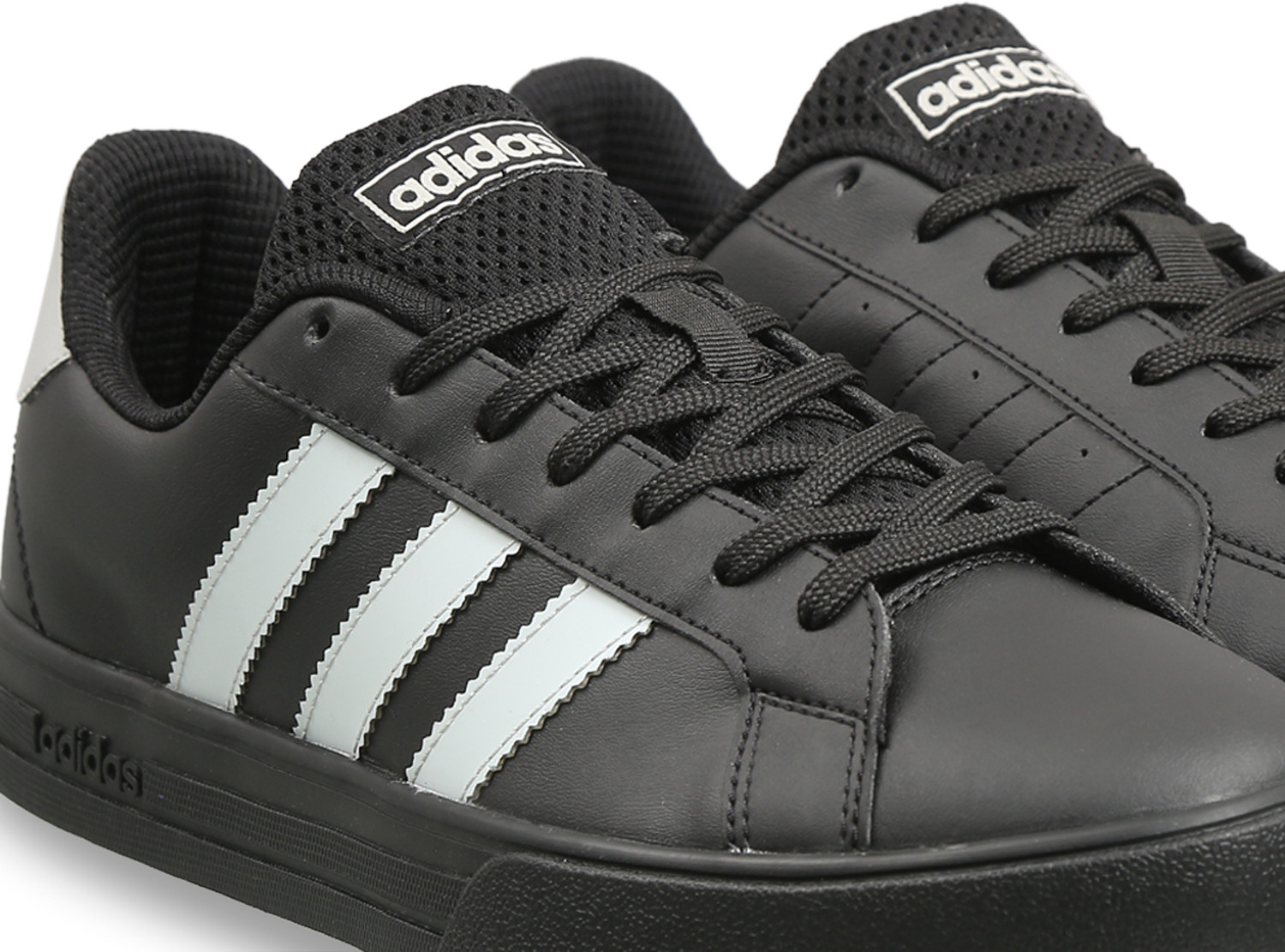 Image of ADIDAS STREET ICON M Running Shoes For Men