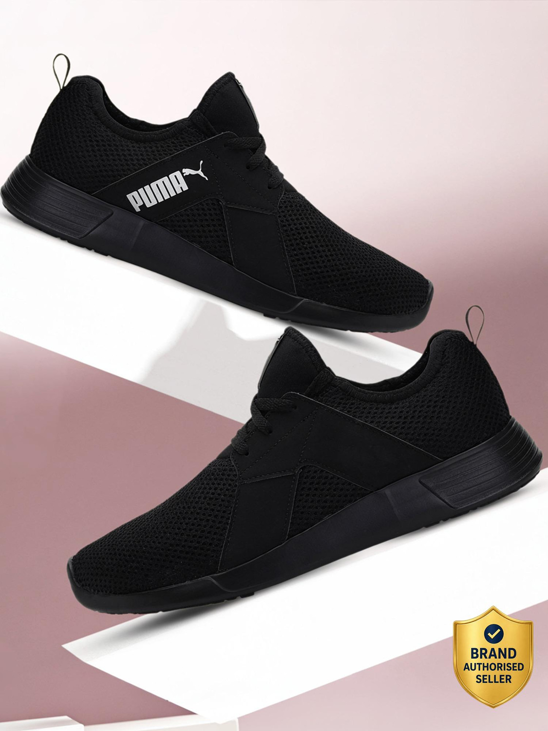 Zod Runner V3 Running Shoes For Men  (Black)