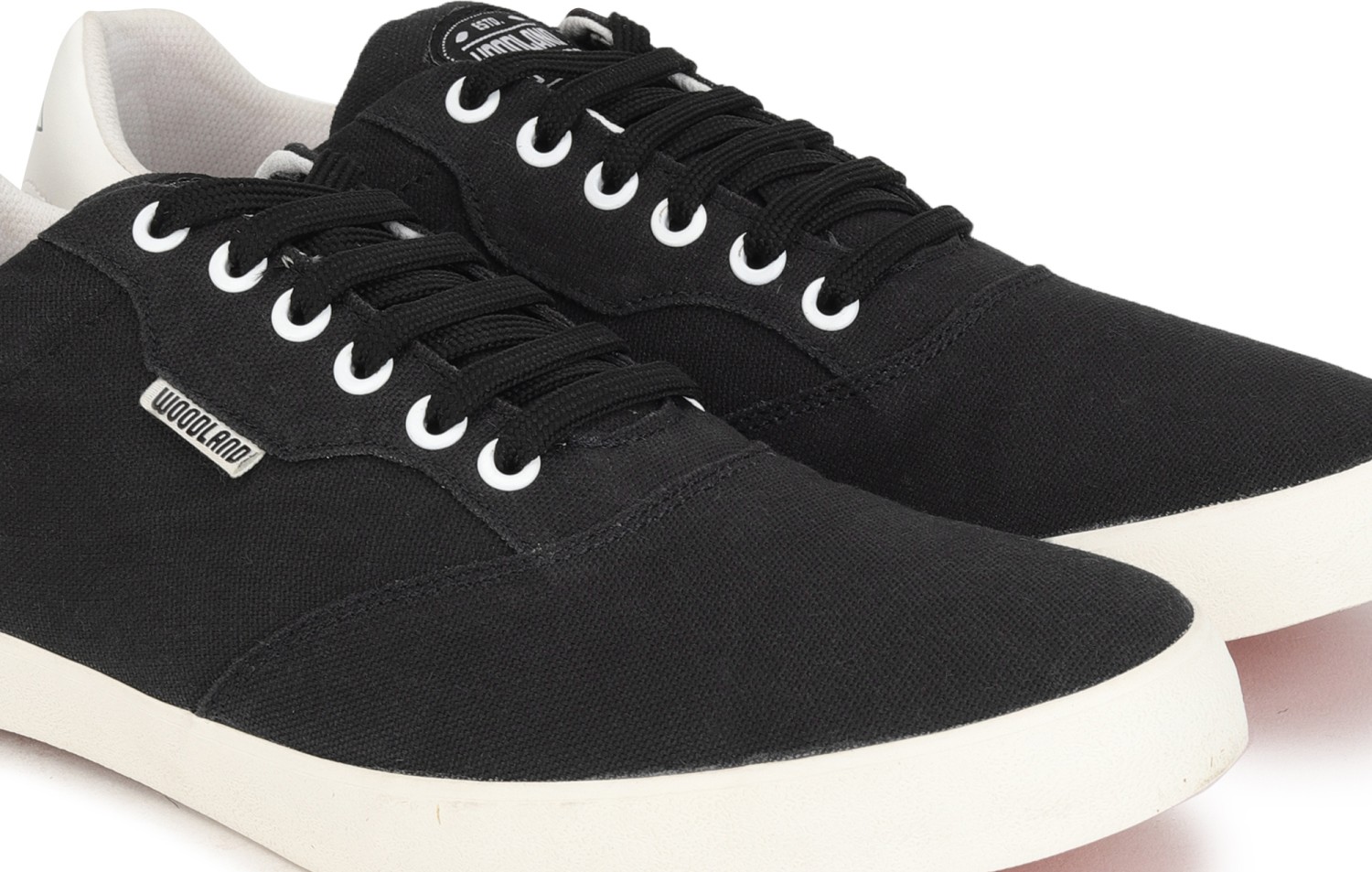 Woodland on sale black sneakers