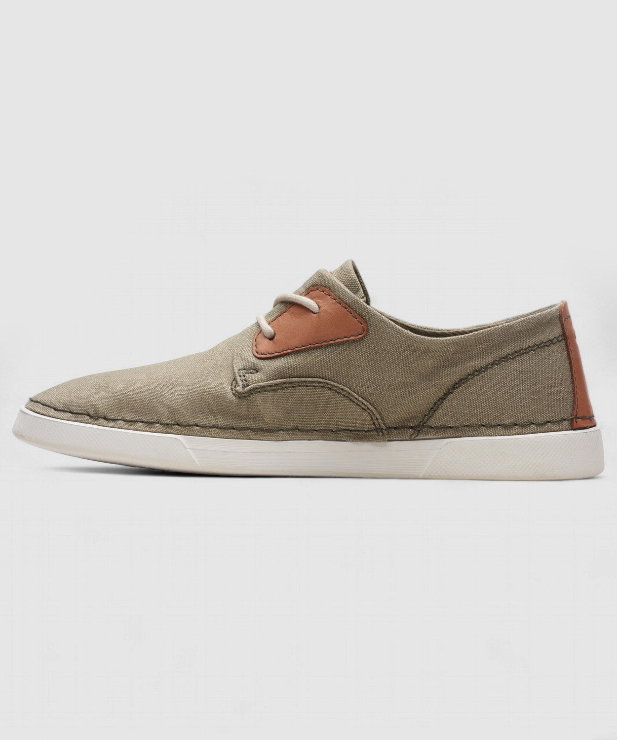 Image of CLARKS Casuals For Men (Olive , 10)