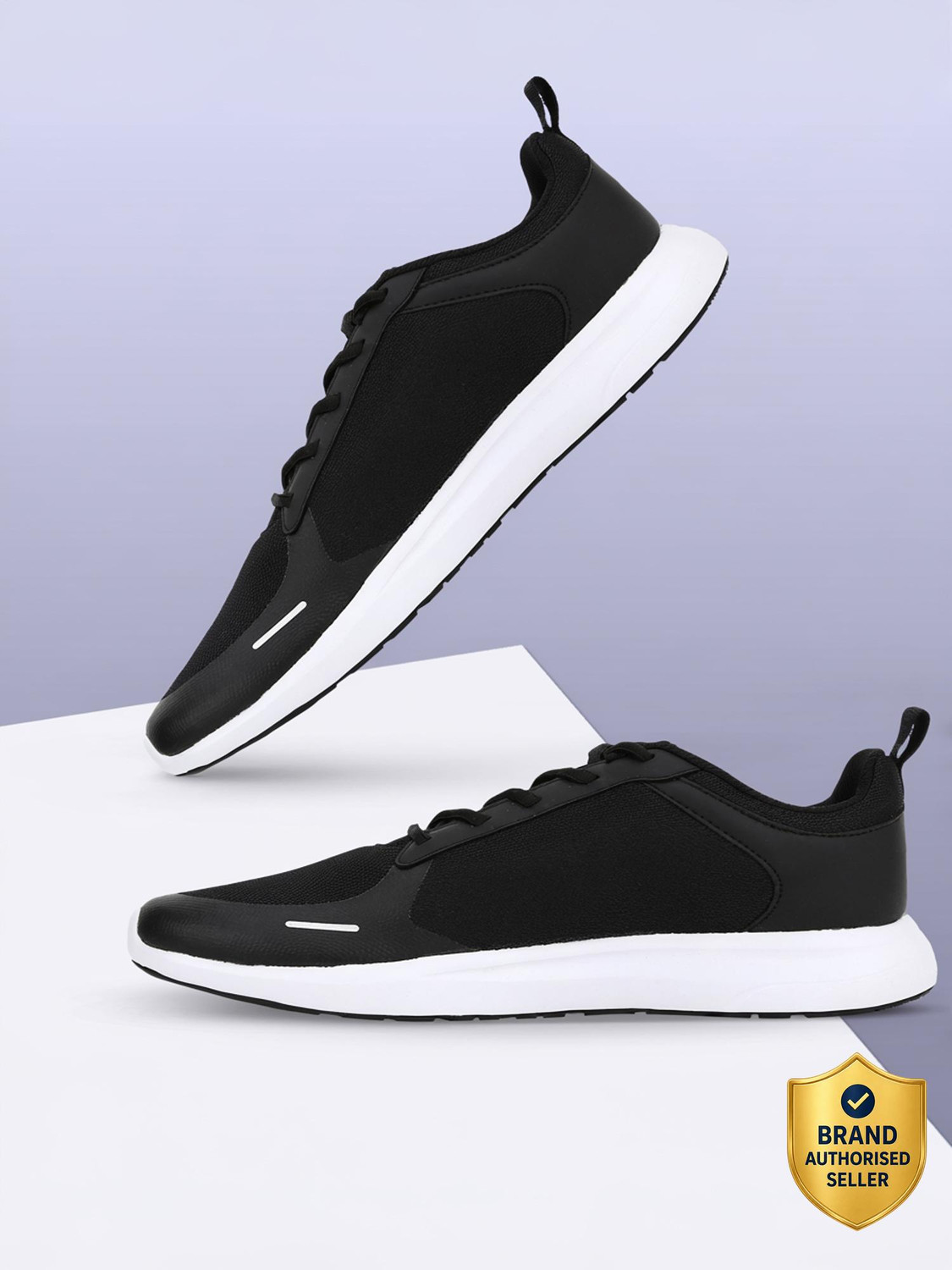 Jaunt Walking Shoes For Men  (Black)