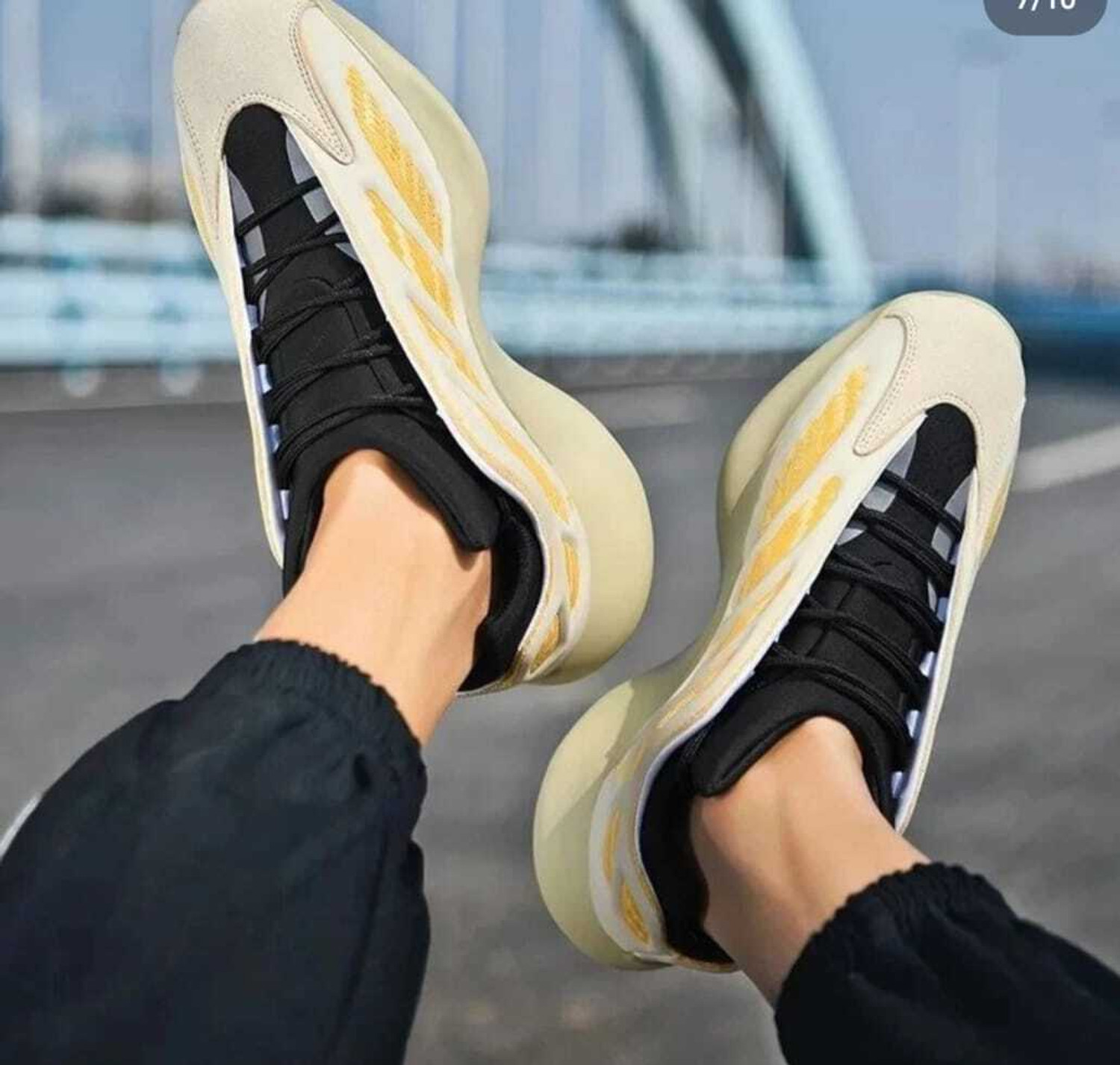 Mr shoes yeezy 700 on sale