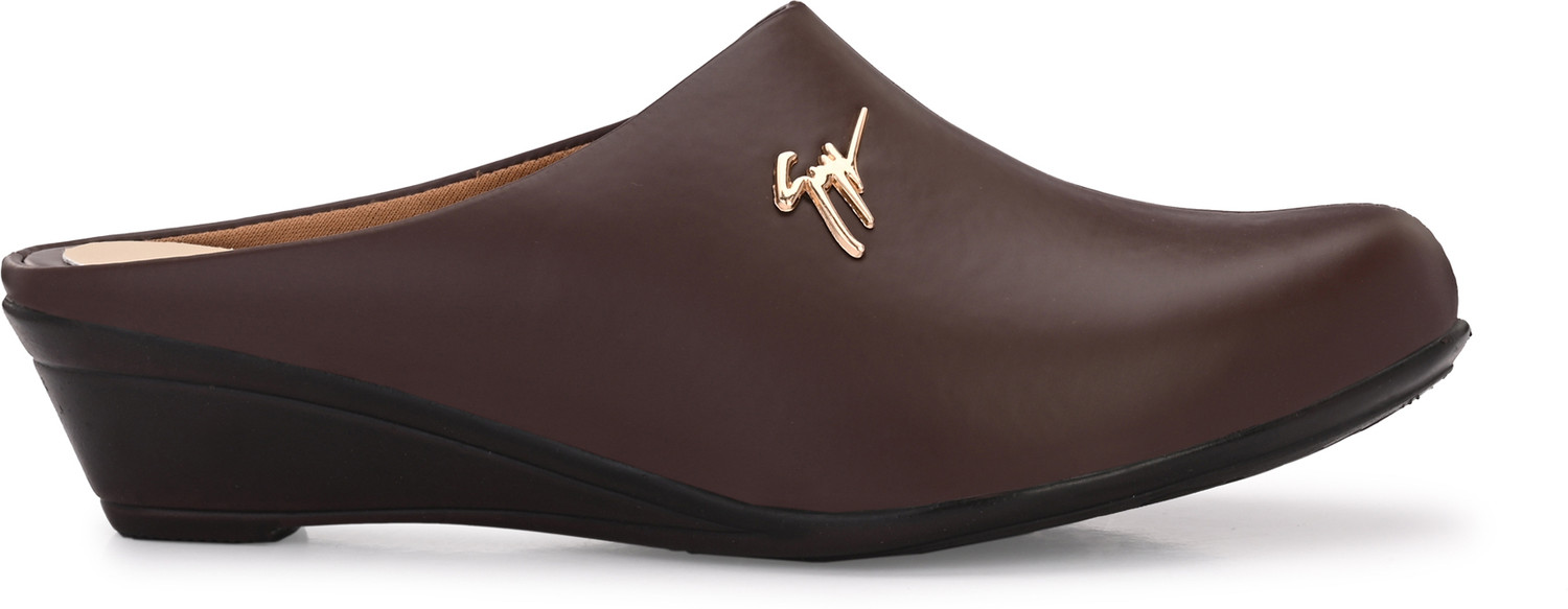 Image of FOOTLOOSE Women Flats Comfortable Slip On Backless Pointed Toe Mules Shoes Casuals For Women (Brown , 10)