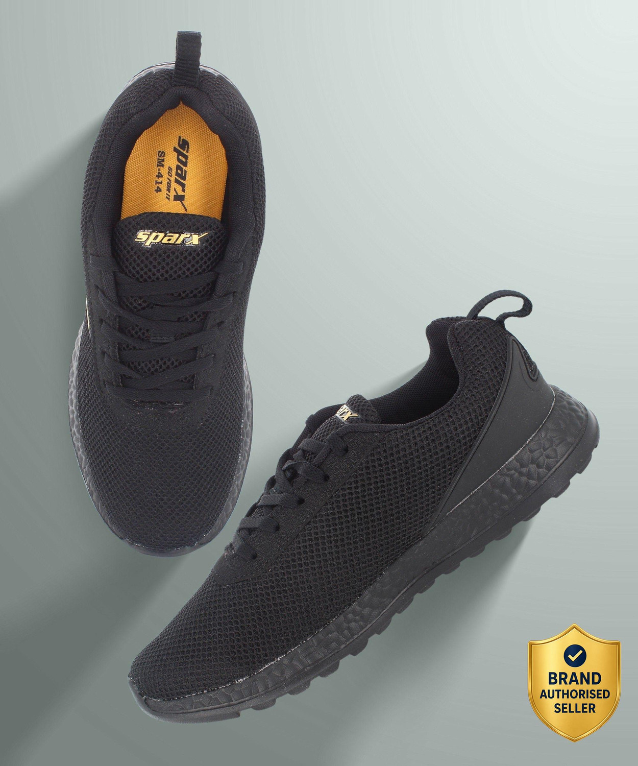 Running Shoes For Men  (Black, Gold)