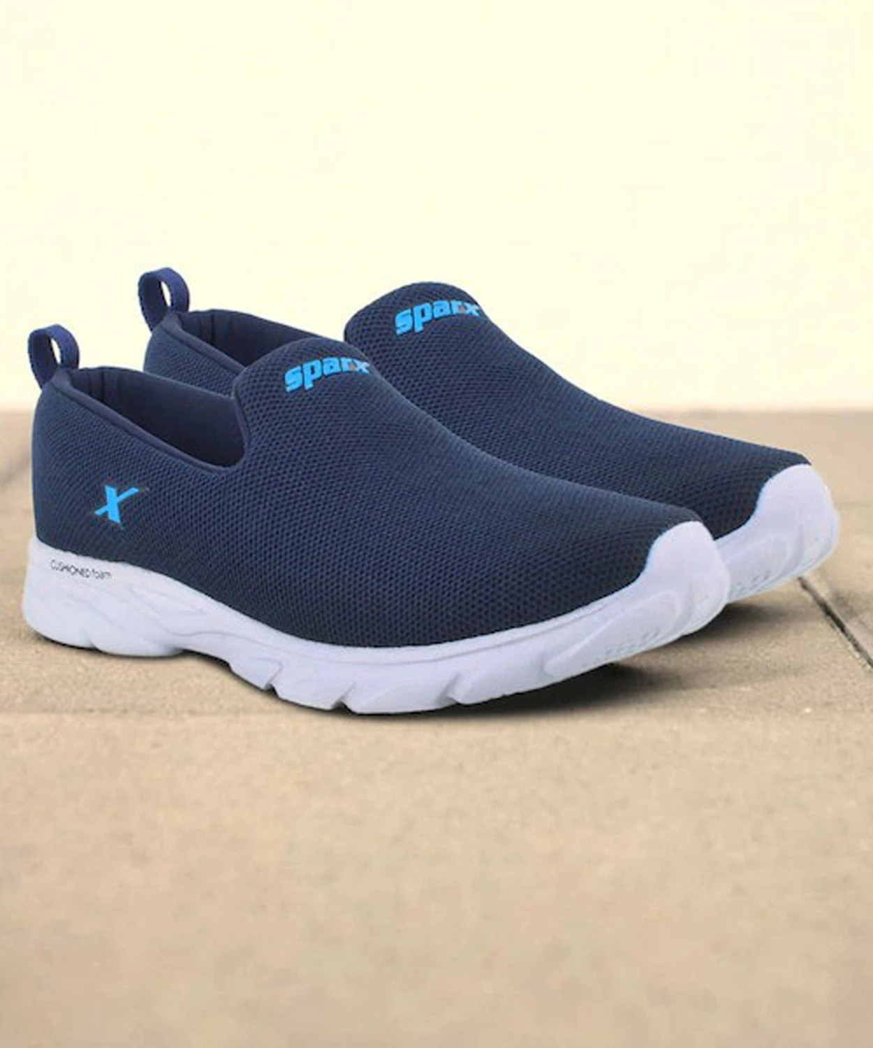 Sparx SM 675 Walking Shoes For Men