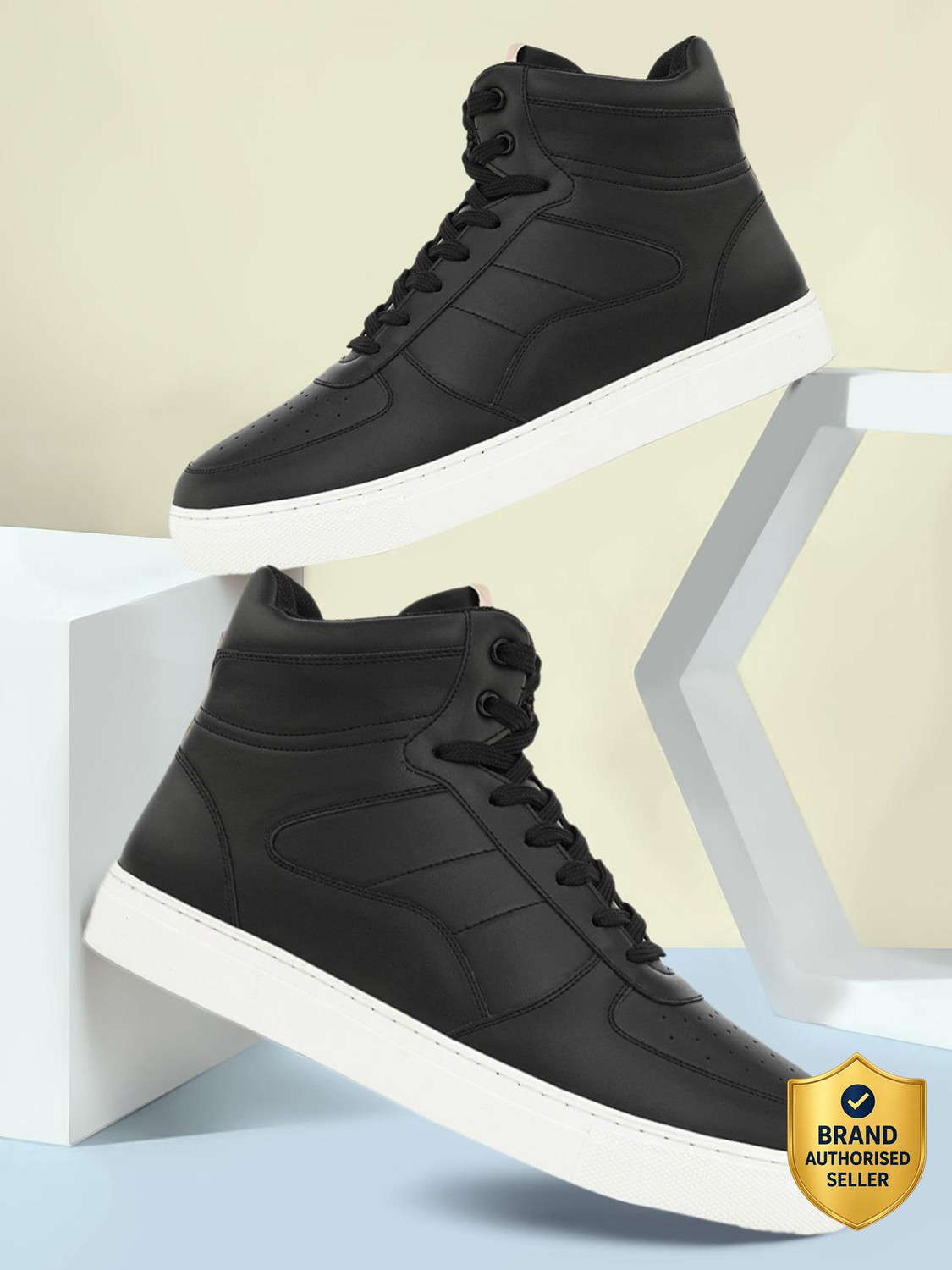 Image of FILA Casuals For Men (Black , 12)