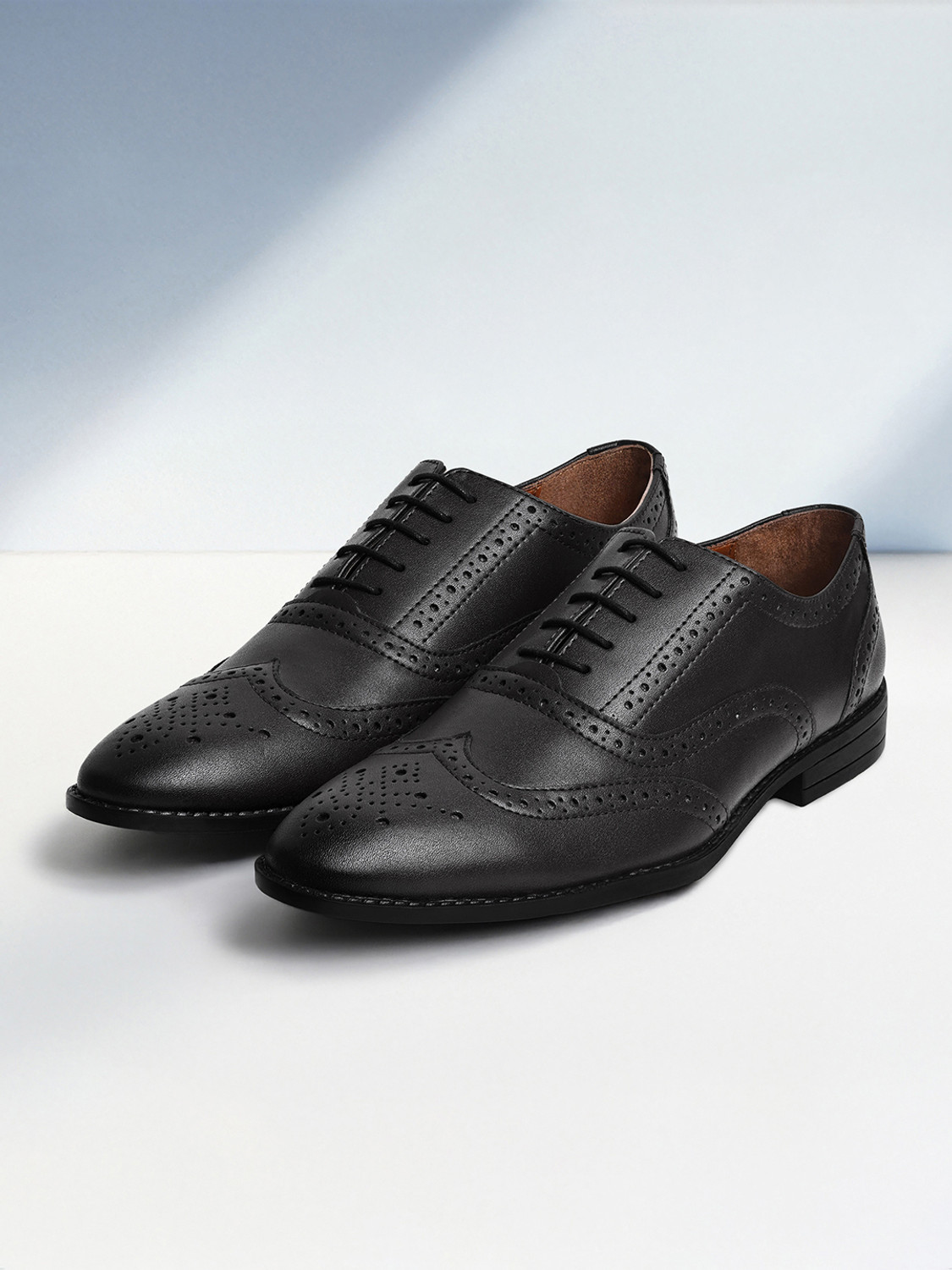 Louis Stitch Black Brogue Wingtip Shoes – Italian Leather