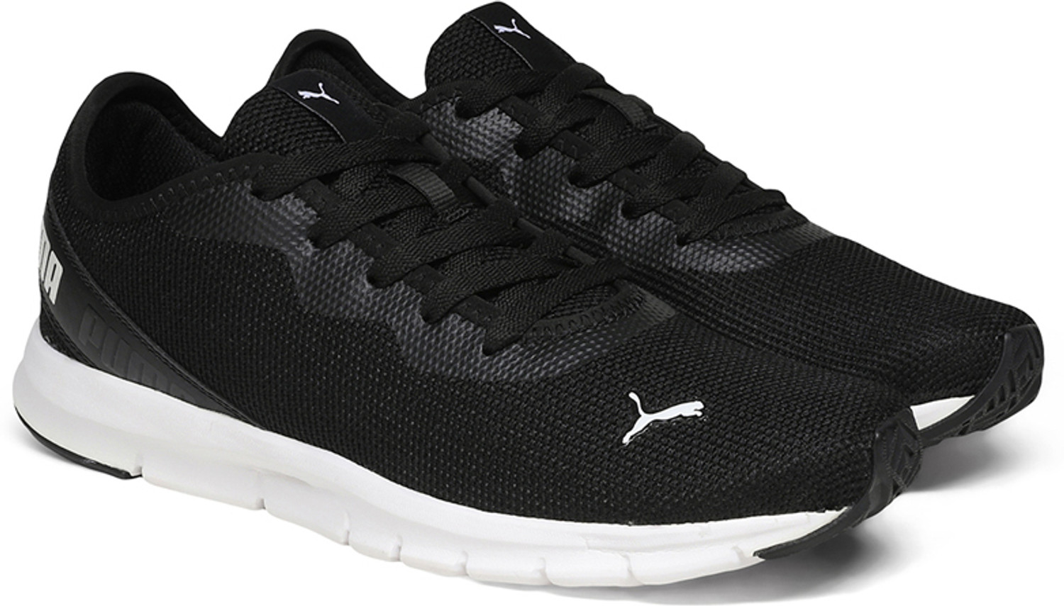 Hustle V2 Running Shoes For Men  (Black)