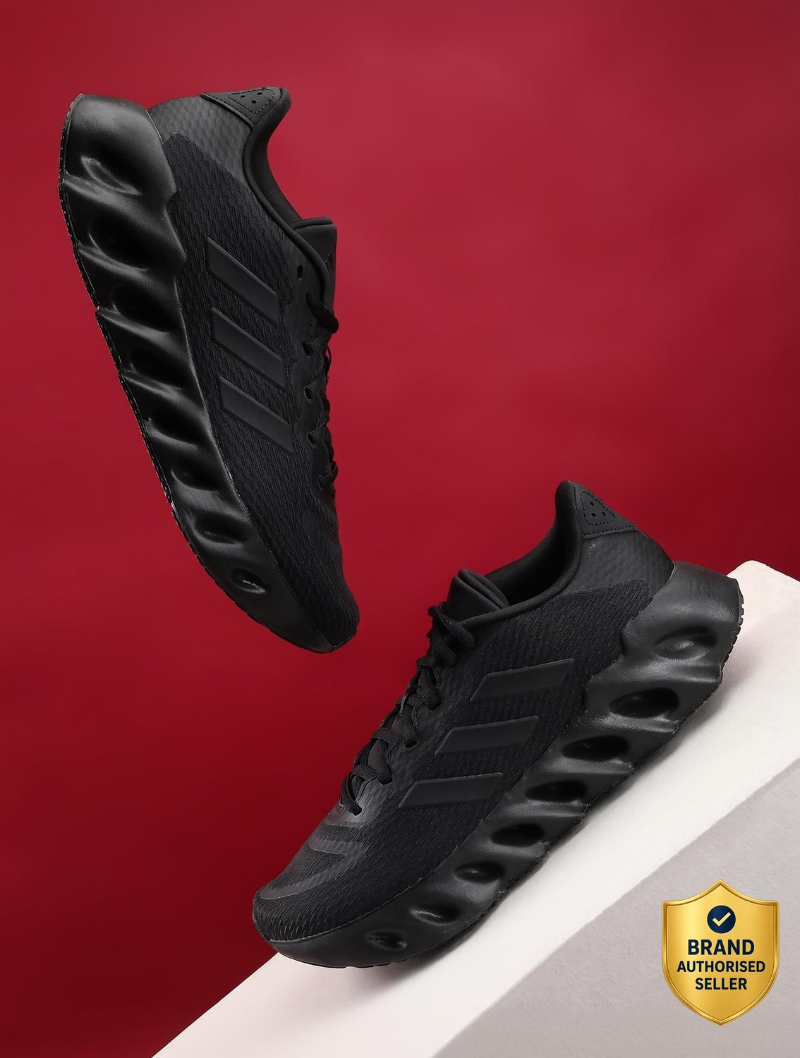 ADIDAS ADIDAS SWITCH RUN M Running Shoes For Men