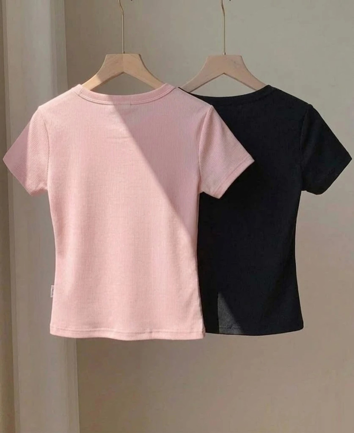 Image of Bartus Pack of 2 Casual Regular Sleeves Solid Women Black, Pink Top