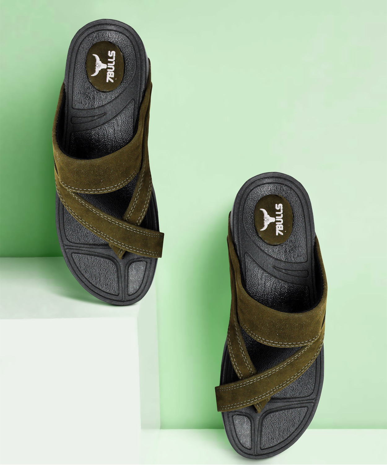 7BULLS Men Slippers Price History