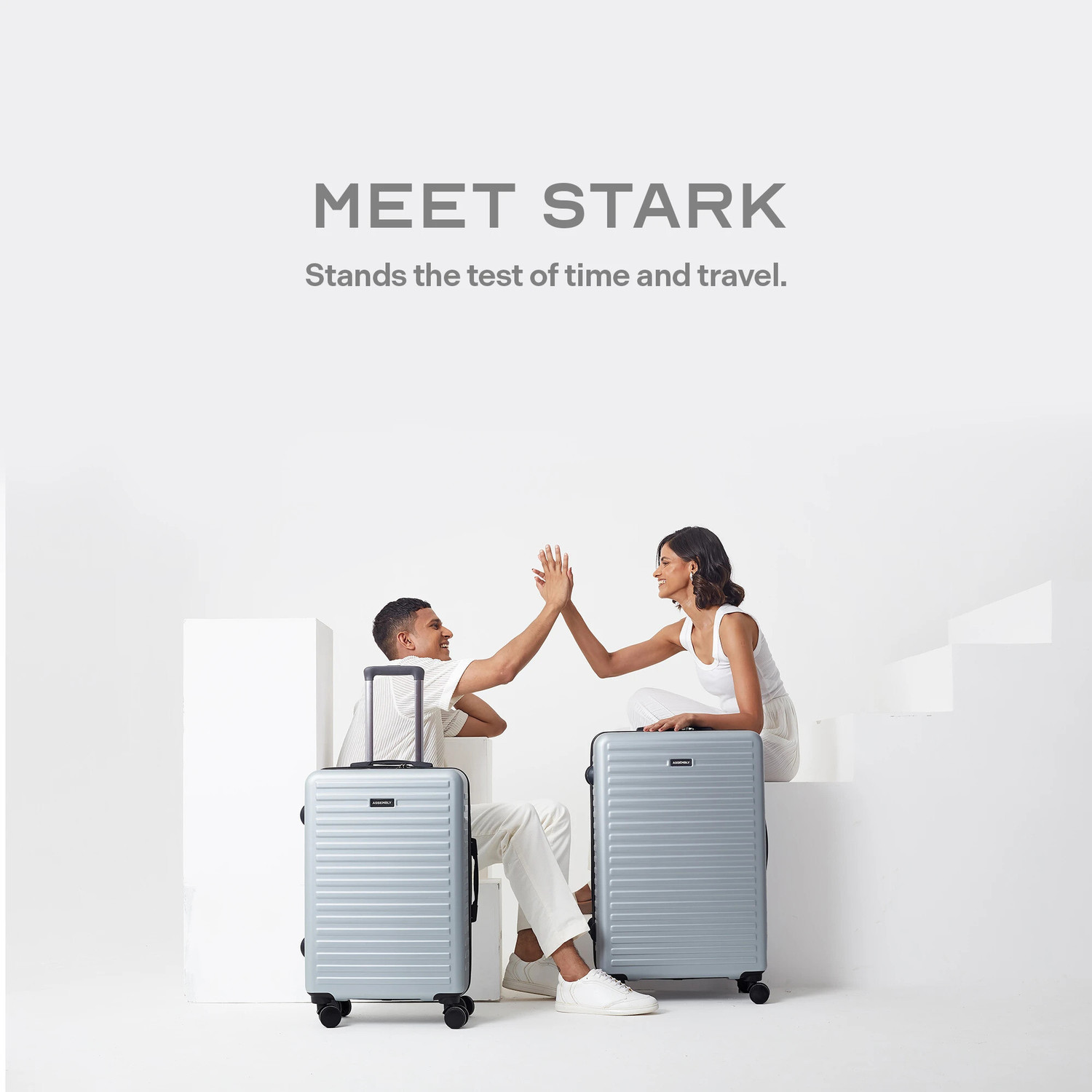 Image of Assembly Hard Body Set of 2 Luggage 8 Wheels - Medium and Large Check-in Suitcase - Polycarbonate Trolley Combo - Silver