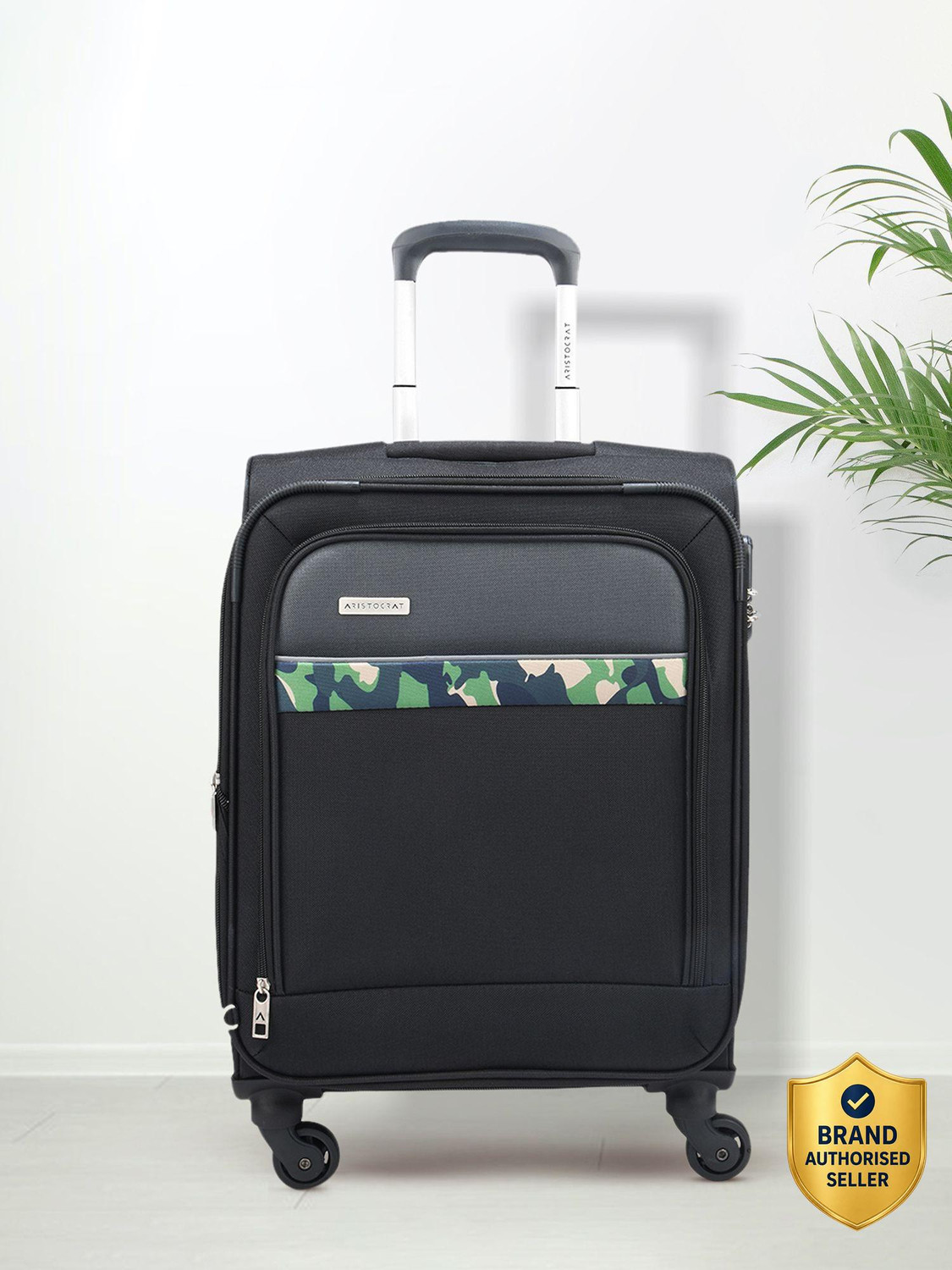 ARISTOCRAT Commander 4W Strolly (E) 55 Black Expandable Cabin Suitcase