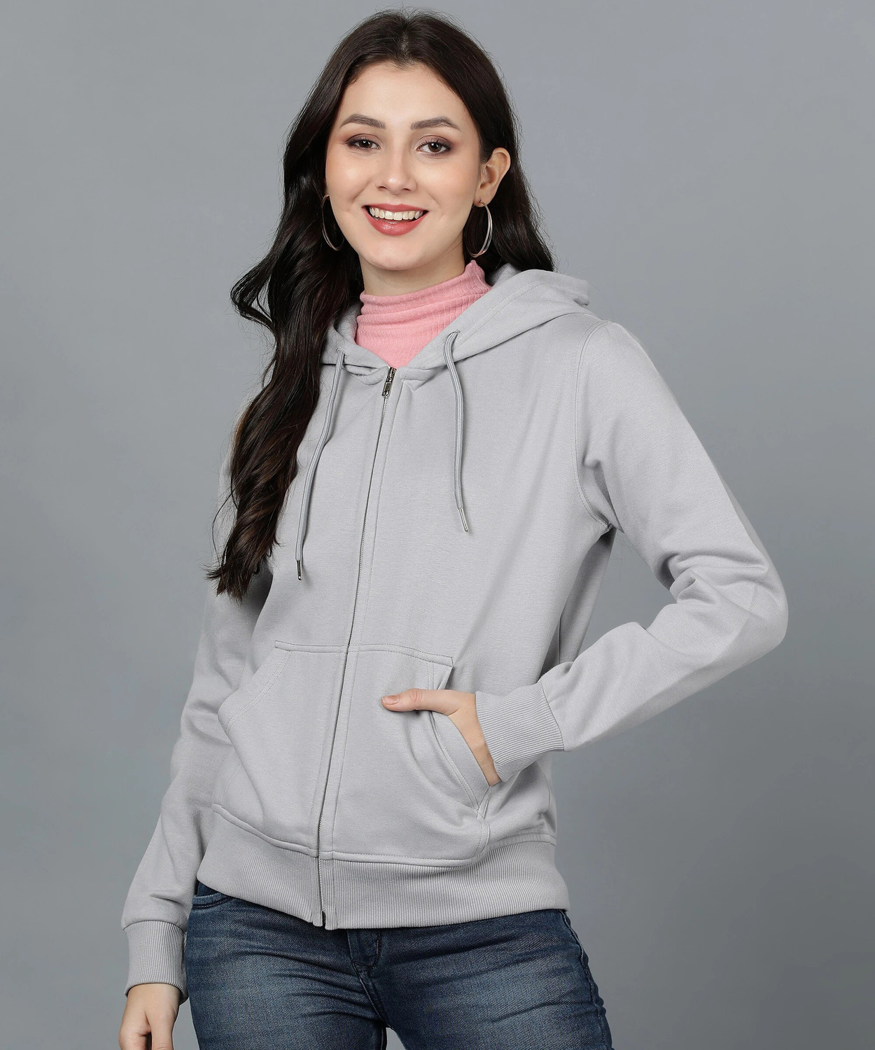 Image of CANTABIL Women Full Sleeve Printed Sweatshirt