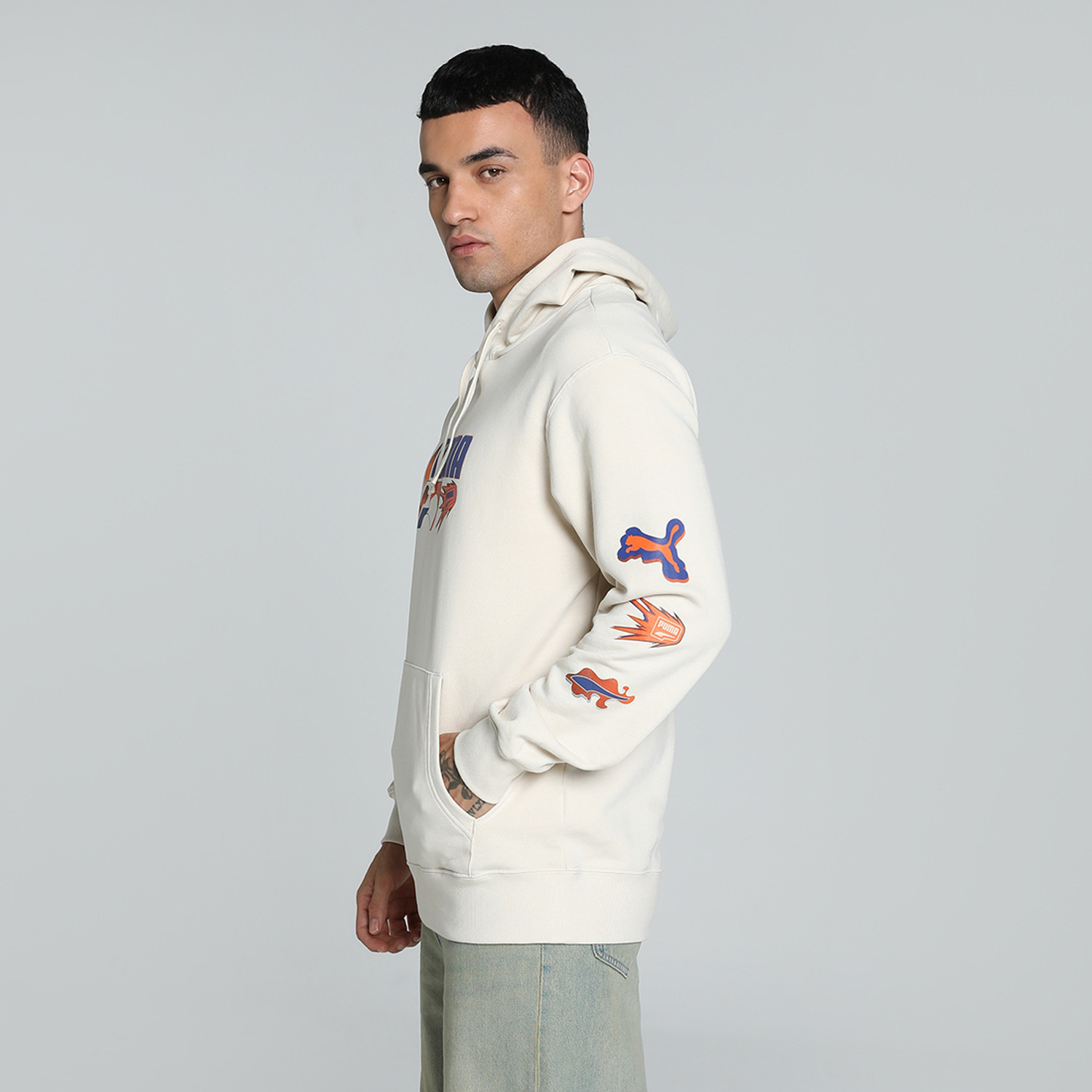 Image of PUMA Men Full Sleeve Graphic Print Hooded Sweatshirt