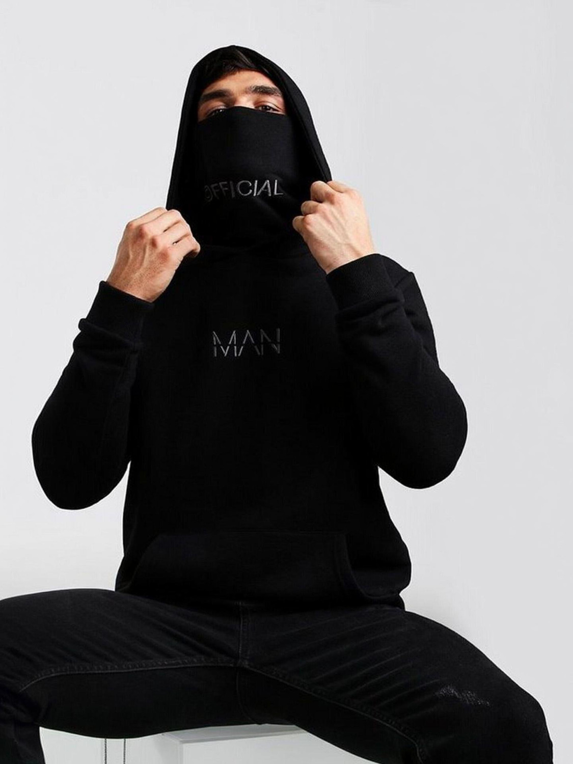 Image of navar Men Full Sleeve Solid Hooded Sweatshirt