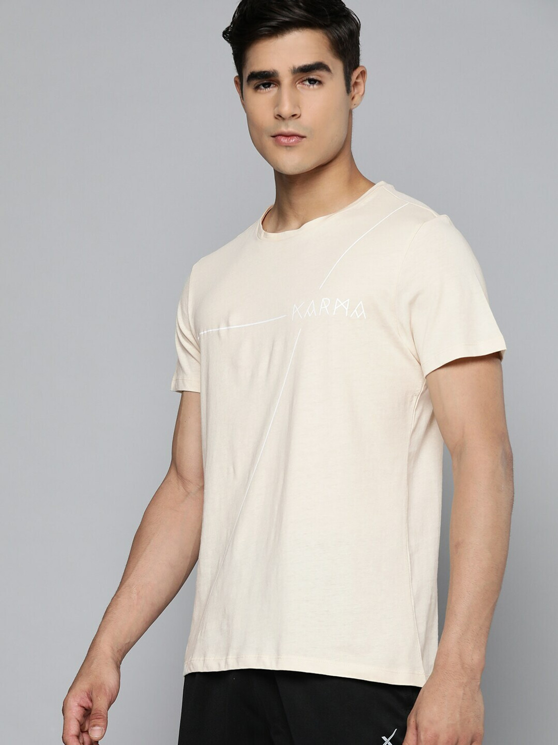 Image of HRX by Hrithik Roshan Solid Men Round Neck Beige T-Shirt