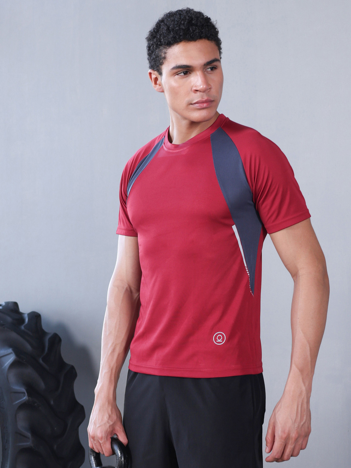 Image of CHKOKKO Men Colorblock Round Neck Polyester Maroon, Black T-Shirt