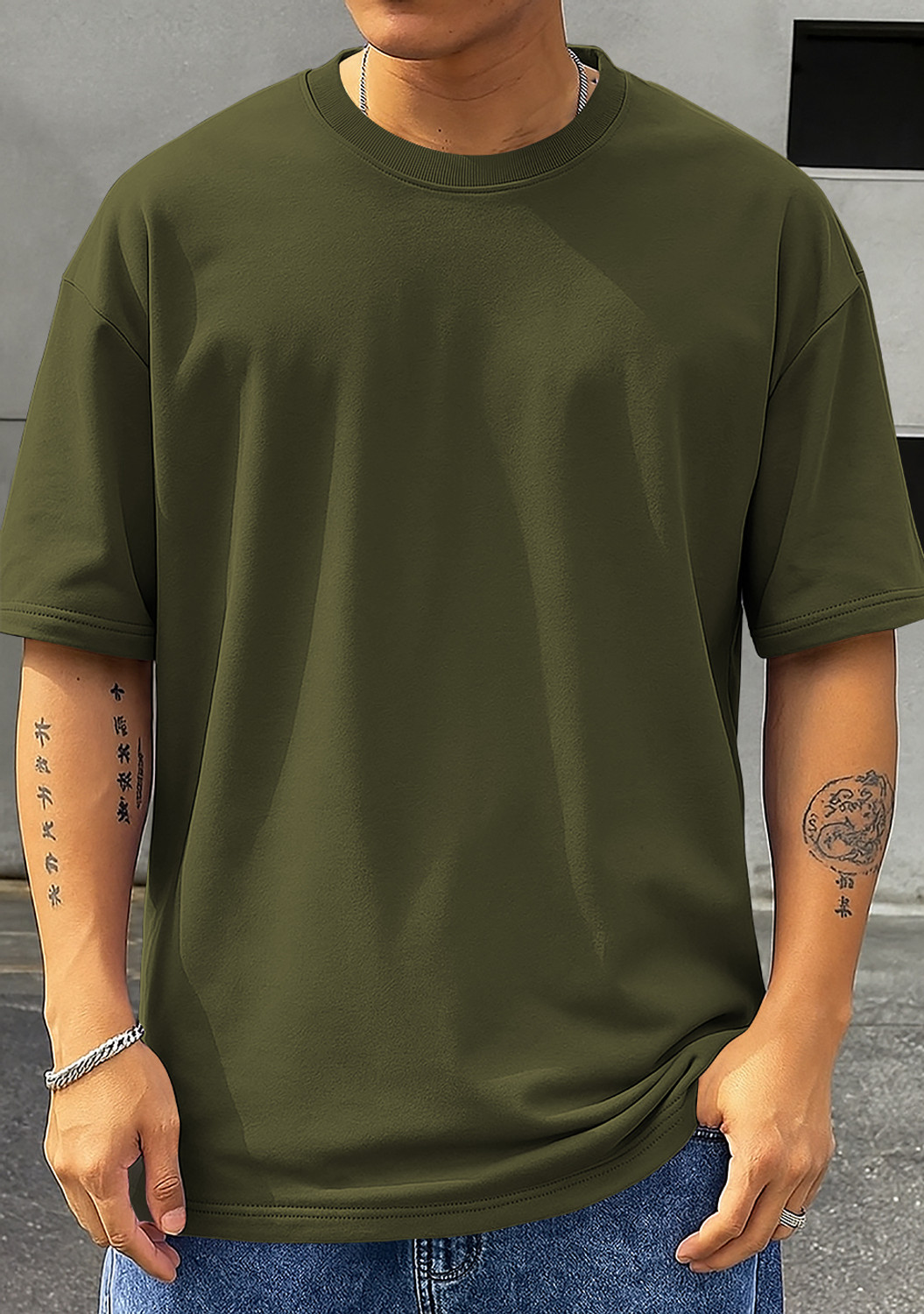 Image of AJNESH COLLECTION Men Solid Round Neck Cotton Blend Dark Green T-Shirt