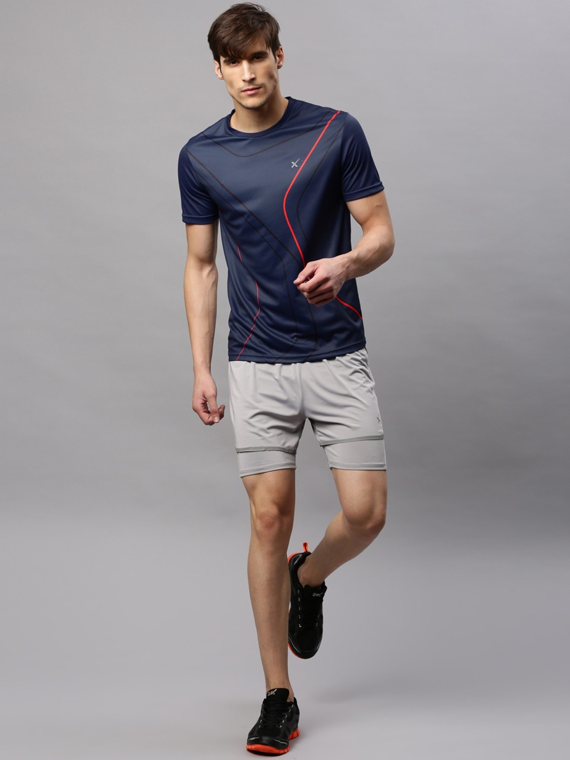 Image of HRX by Hrithik Roshan Striped Men Round Neck Blue T-Shirt