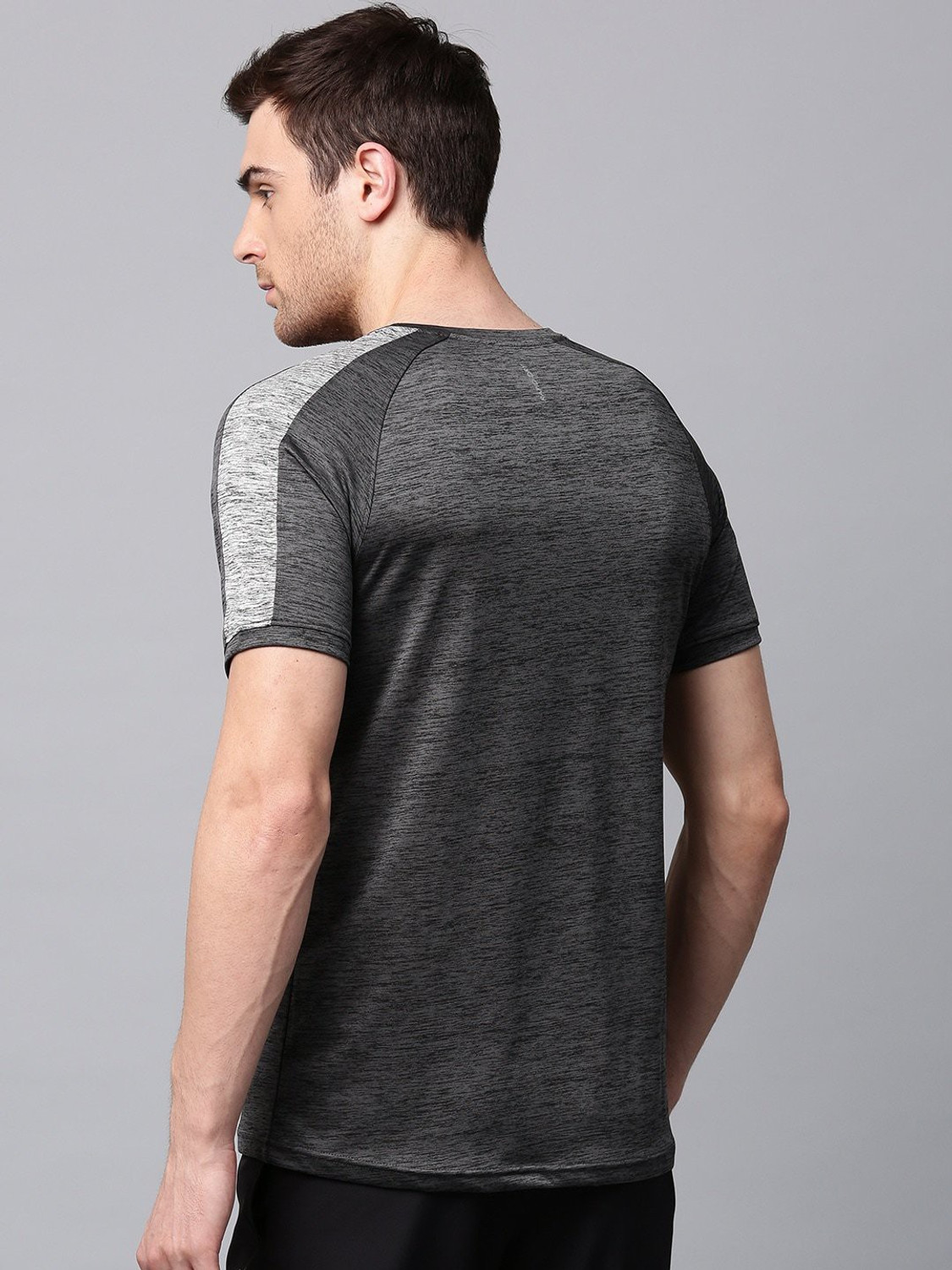 Image of HRX by Hrithik Roshan Self Design Men Round Neck Grey T-Shirt