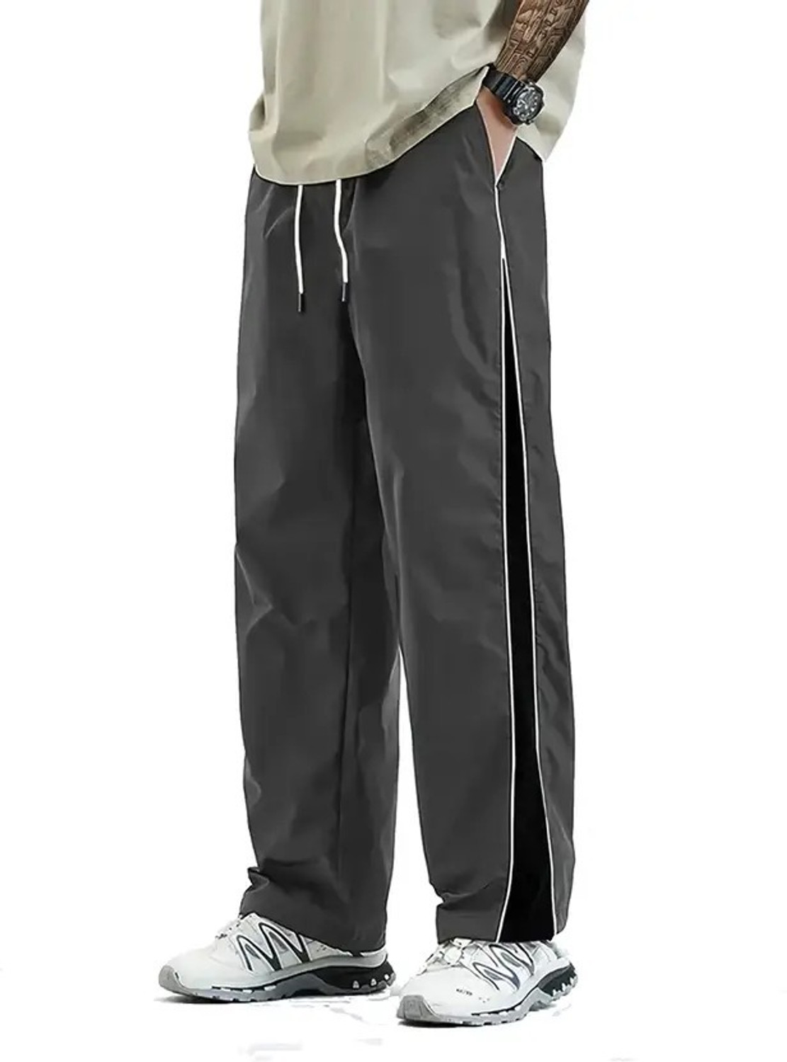 Image of rani Men Relaxed Black Cotton Blend Trousers