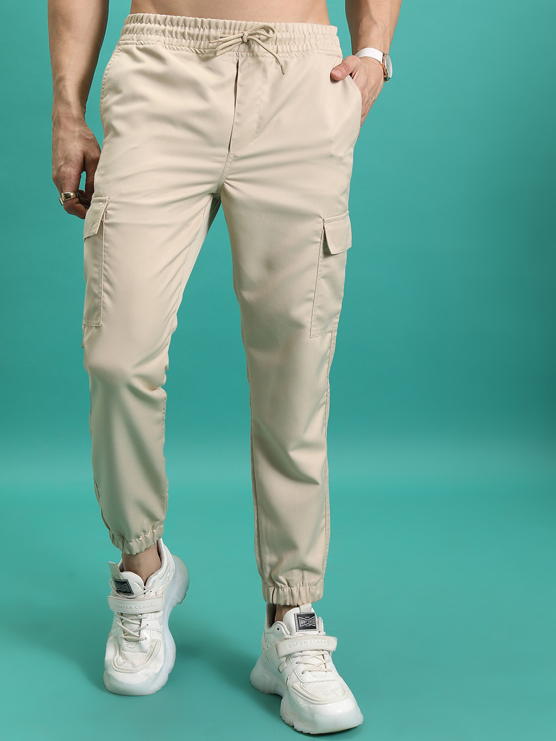 HIGHLANDER Regular Fit Men Beige Trousers