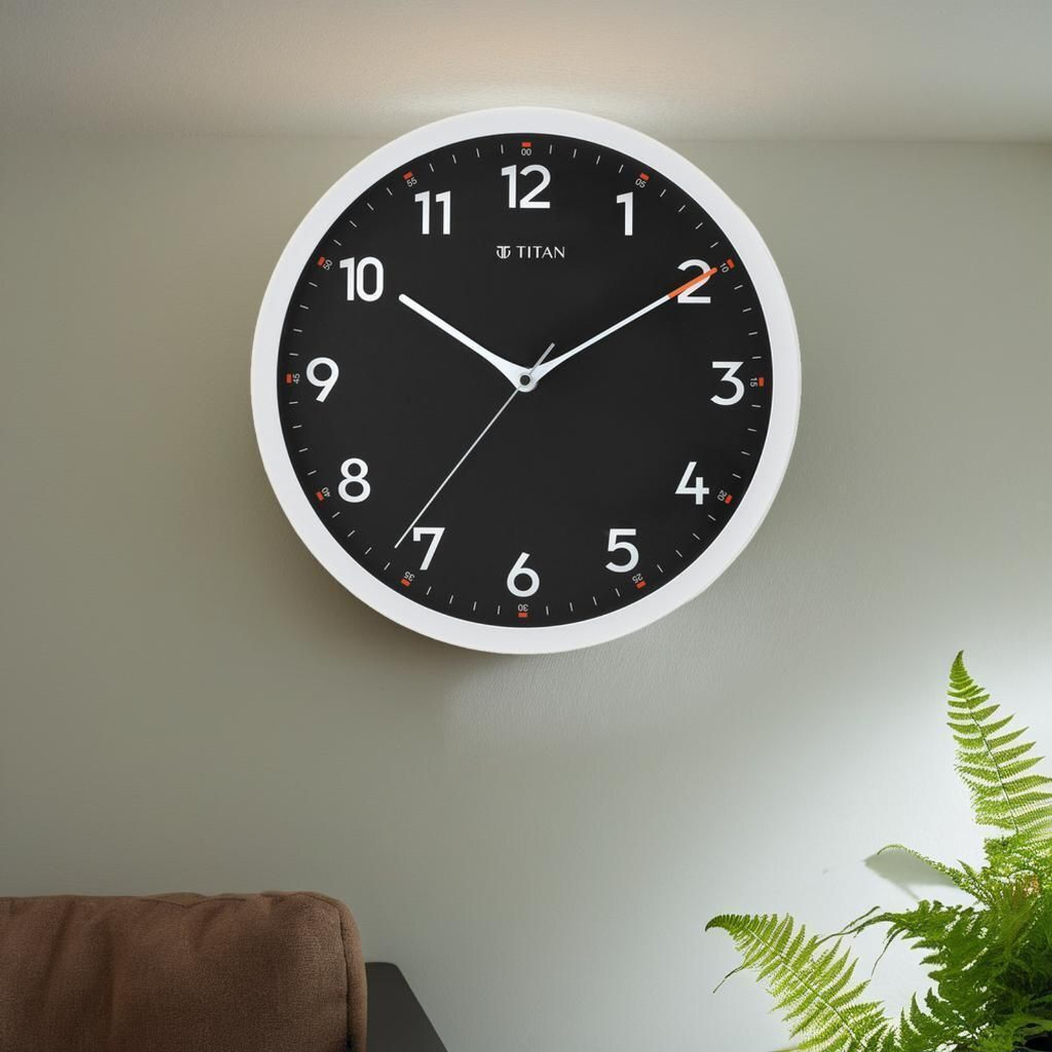 Titan Analog 30 cm X 30 cm Wall Clock  (White, With Glass)