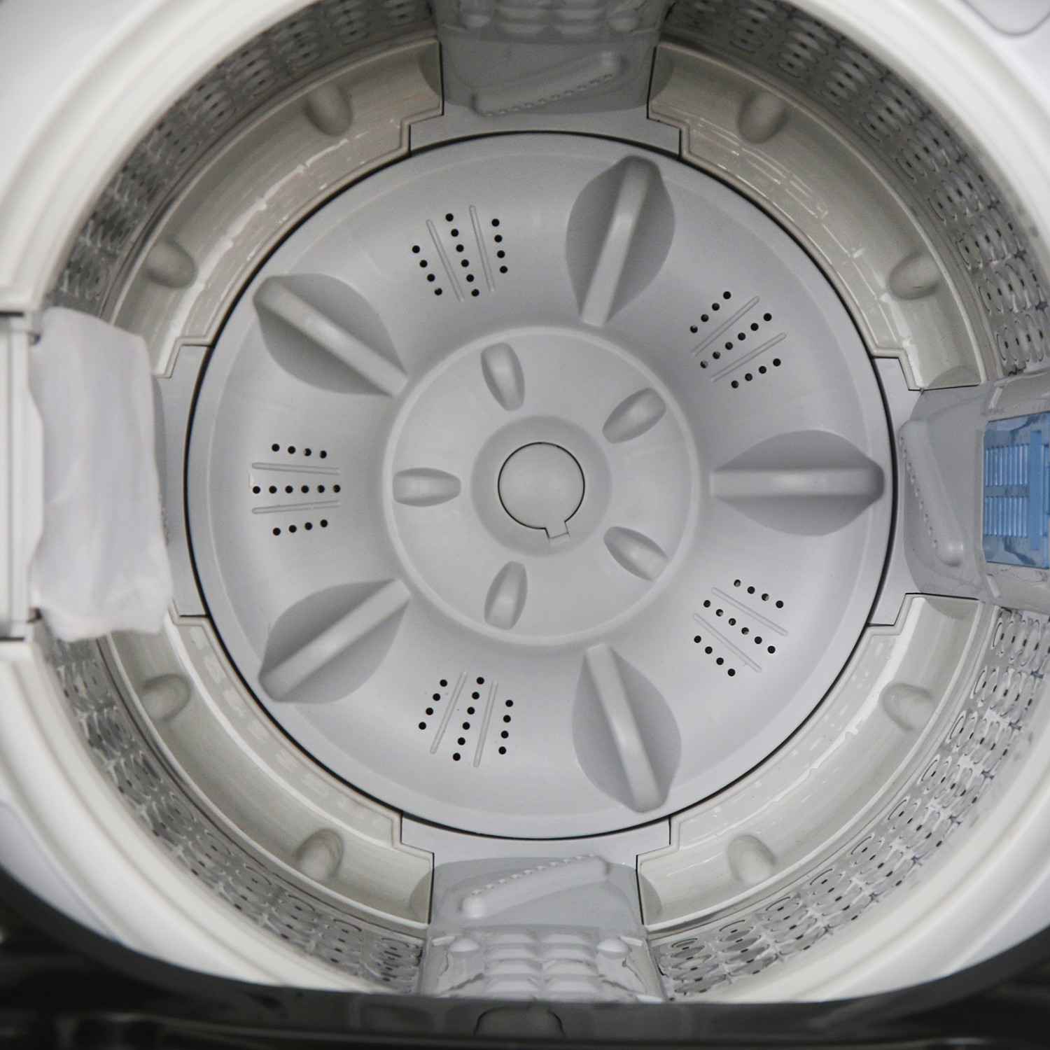 Image of ONIDA 7.5 kg 5 Star Dual Action Pulsator Quadra Scrub Fully Automatic Top Load Washing Machine Black