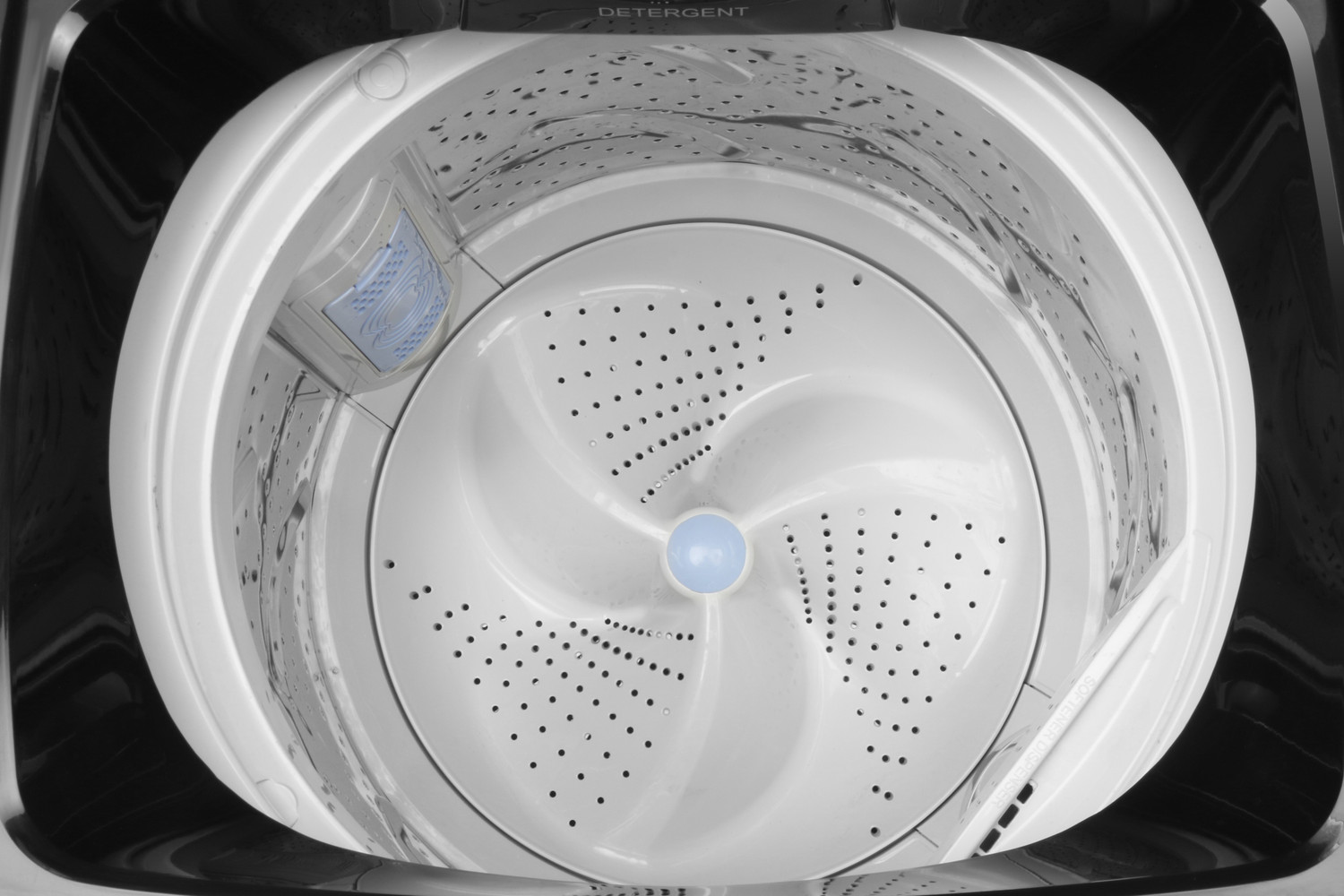 Image of Godrej 7.5 kg with Roller Coaster Wash Technology Fully Automatic Top Load Washing Machine Black