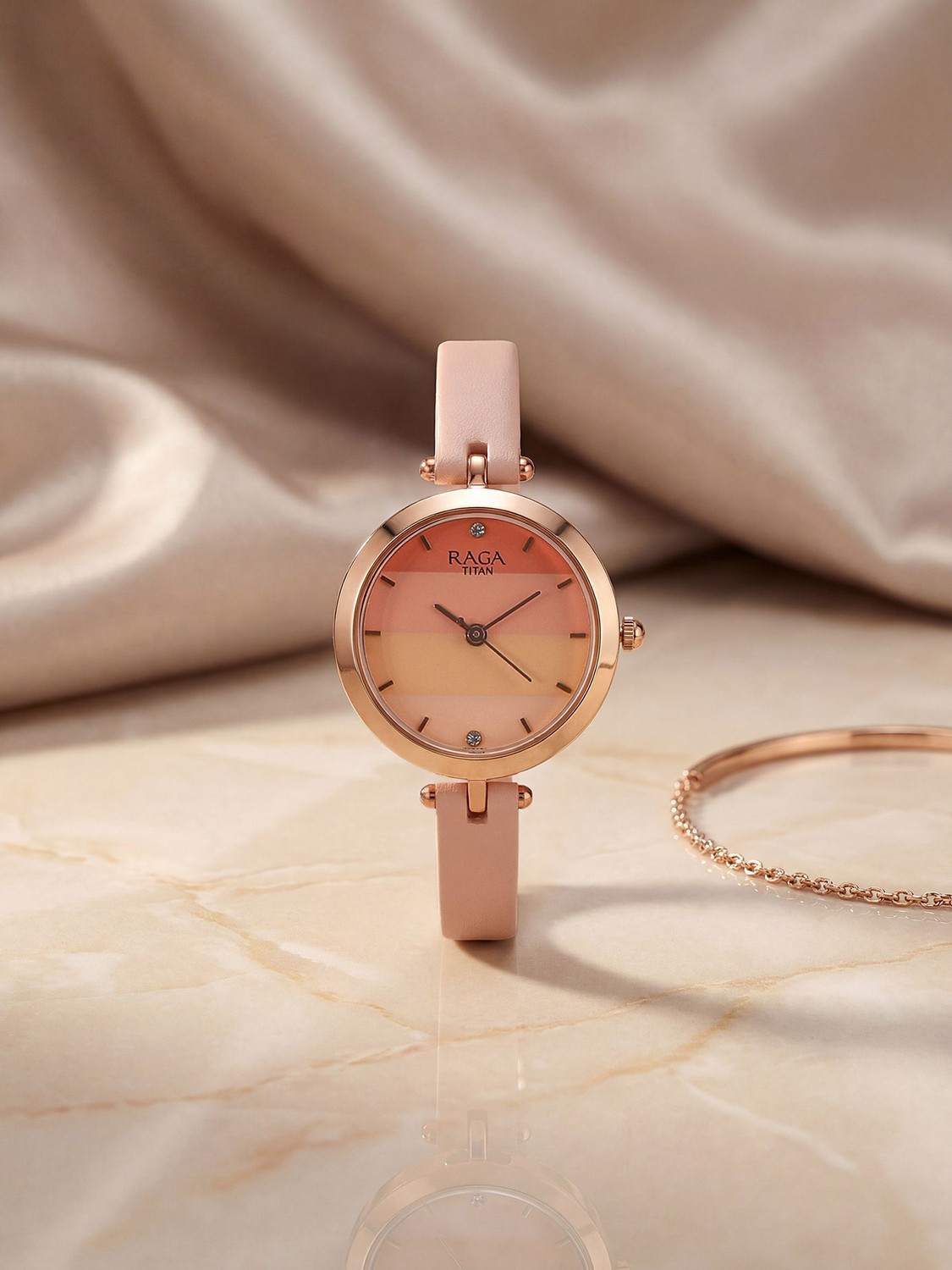 Analog Women's Watch 2606WL02 – Stylish Design, ₹3395