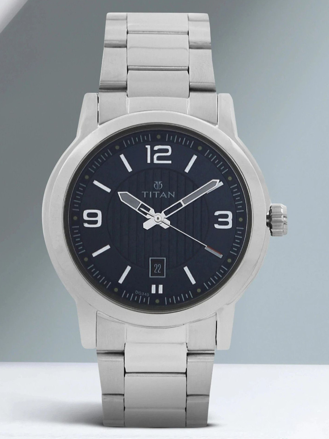 1730SM03 Analog Men's Watch – ₹3,352 on Flipkart
